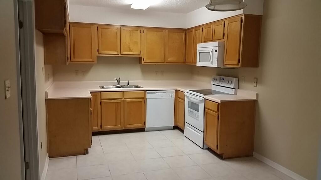 Wynnehaven Beach Est - Residential