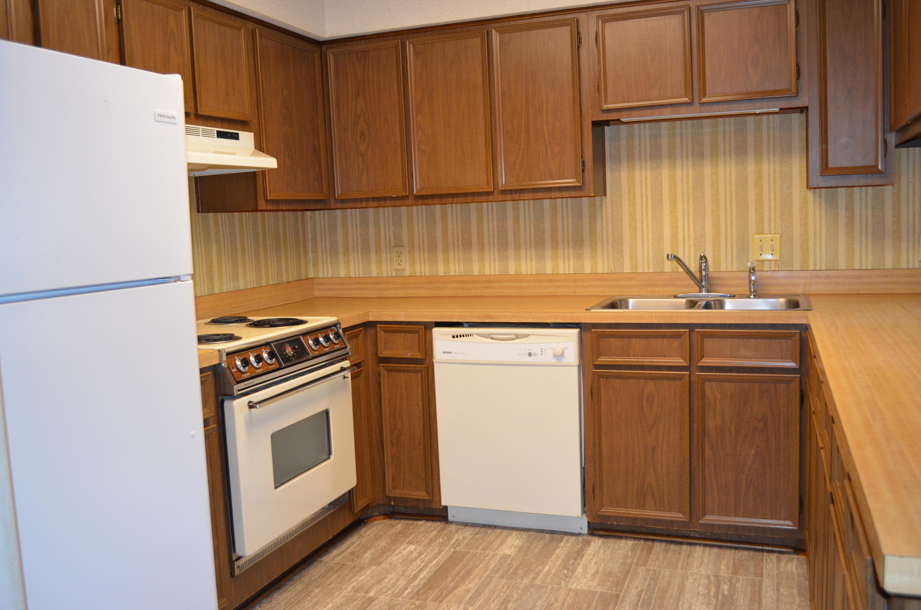 UNRECORDED SUBDIVISION - Residential Lease