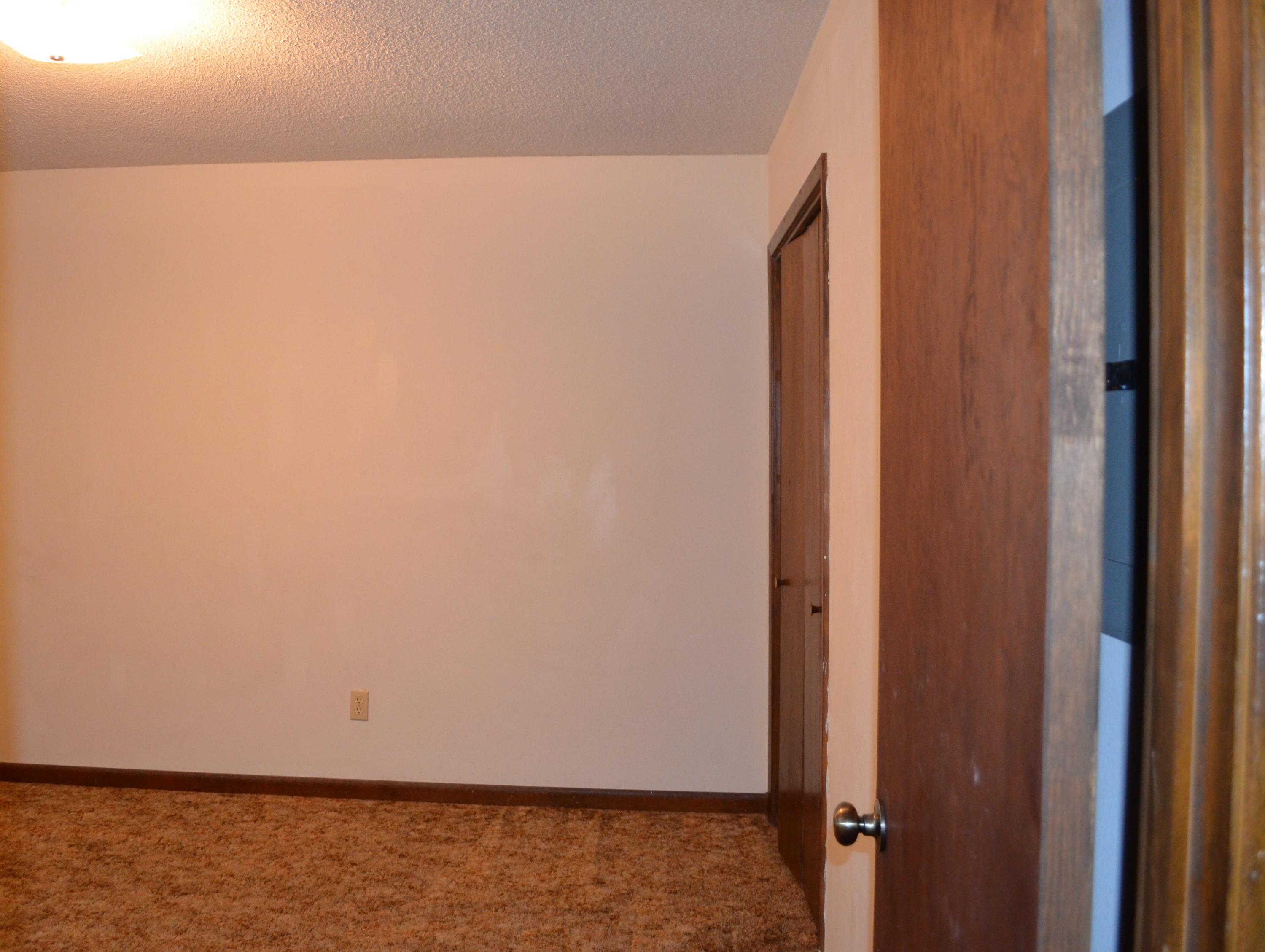 UNRECORDED SUBDIVISION - Residential Lease