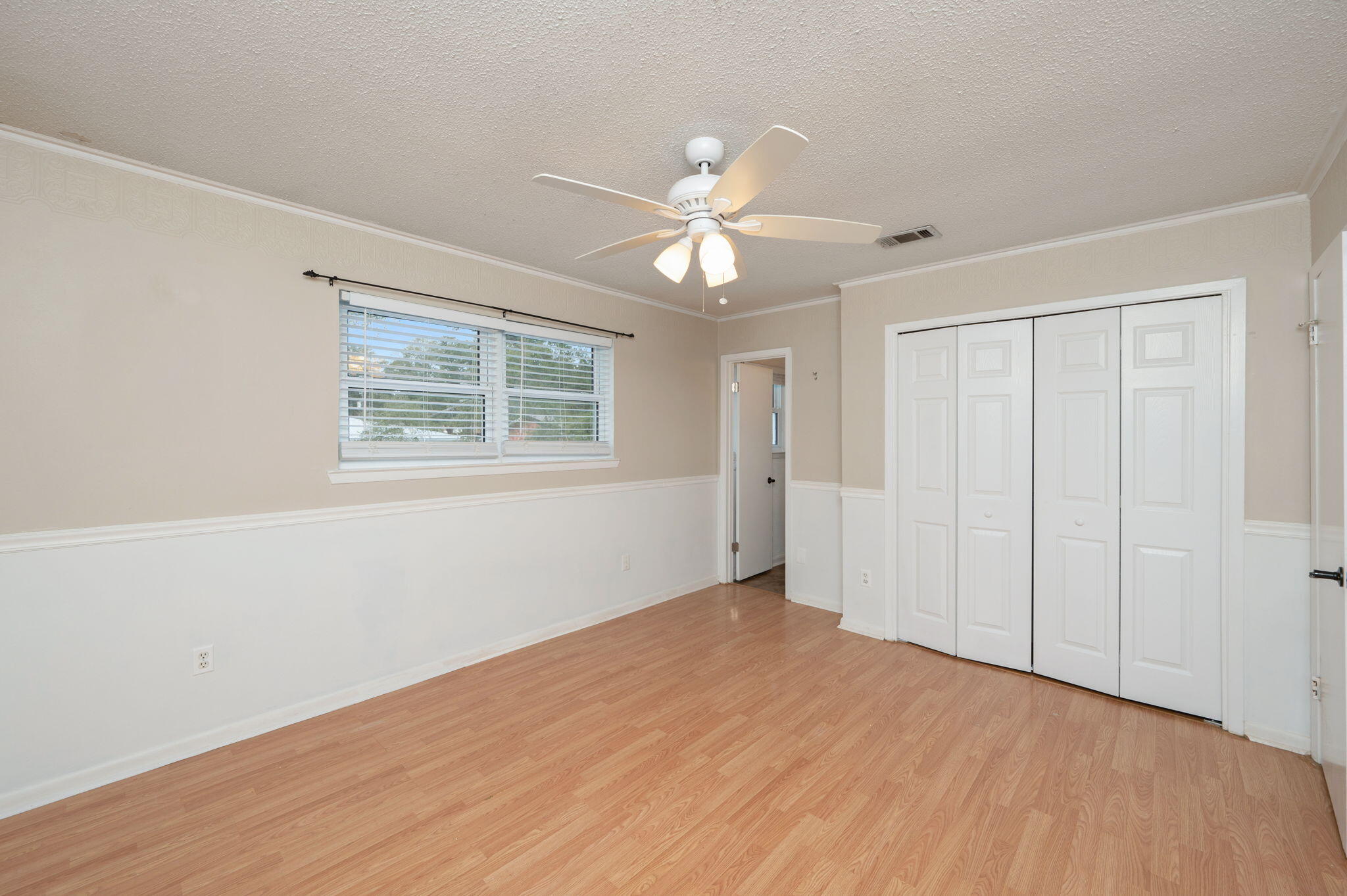 CREEKSIDE 3 - Residential Lease