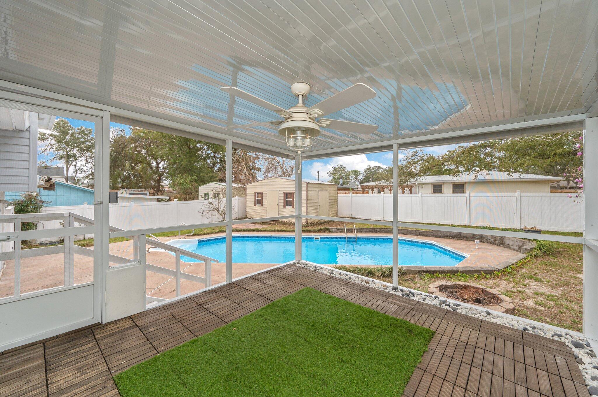 CREEKSIDE 3 - Residential Lease