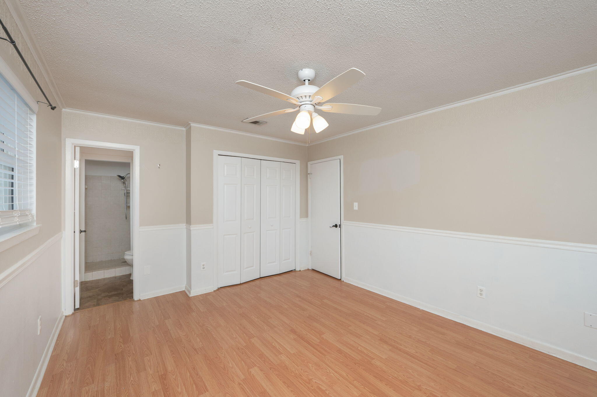 CREEKSIDE 3 - Residential Lease