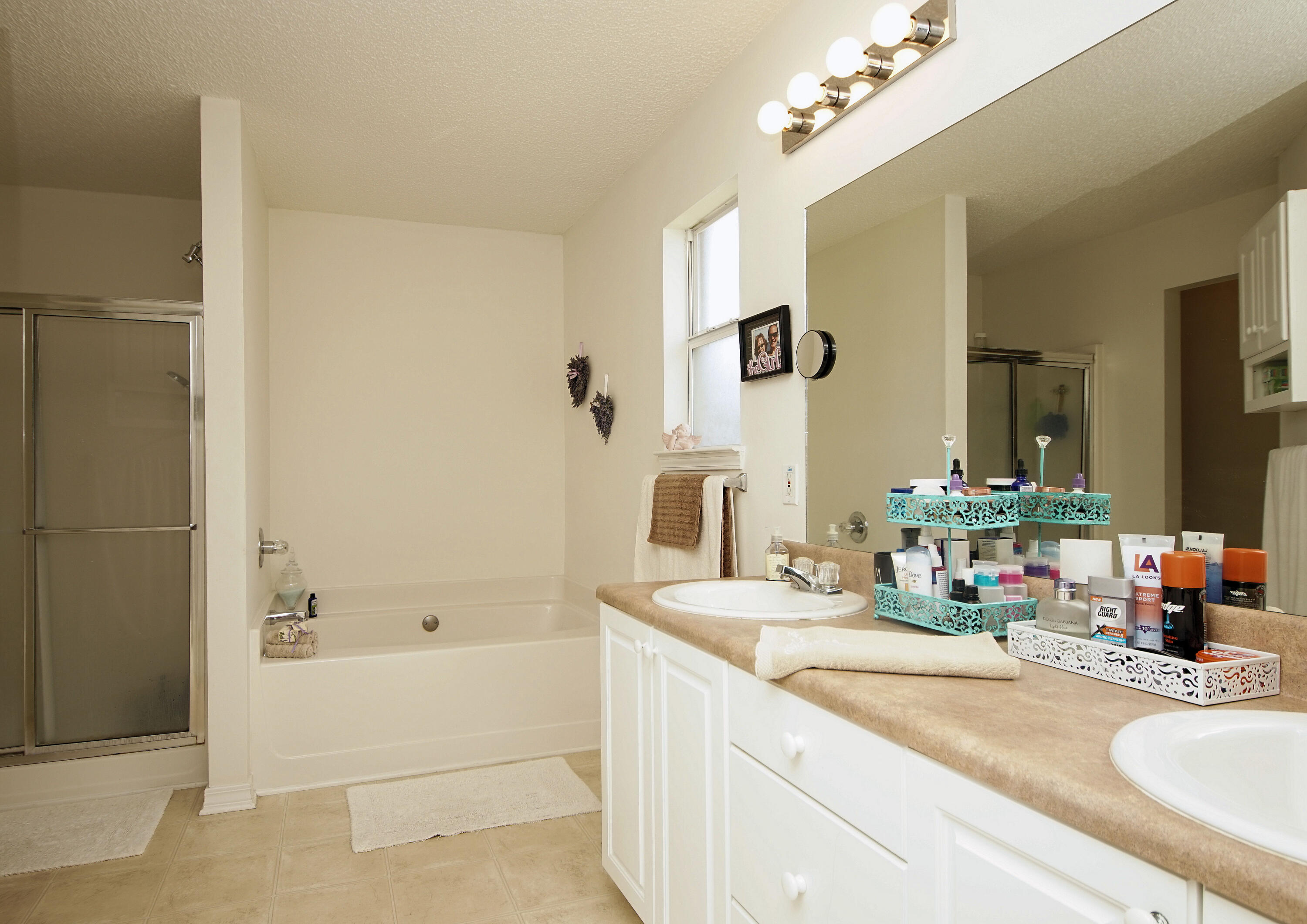 WESTVIEW ESTATES - Residential