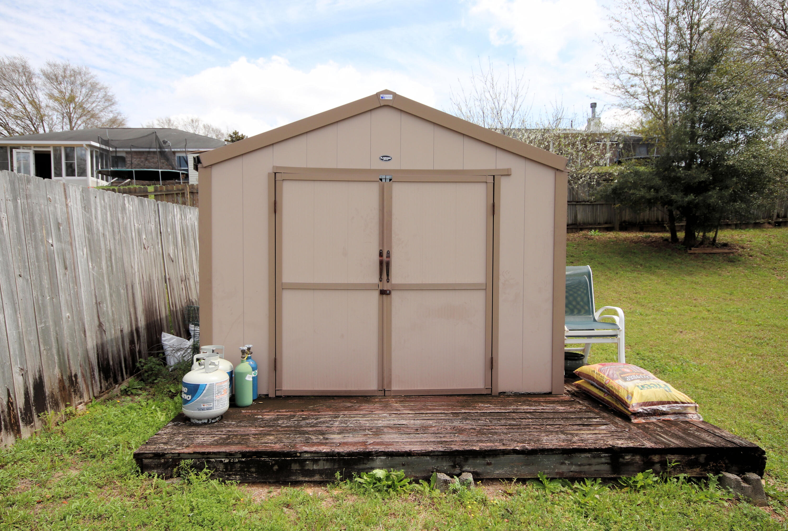 WESTVIEW ESTATES - Residential