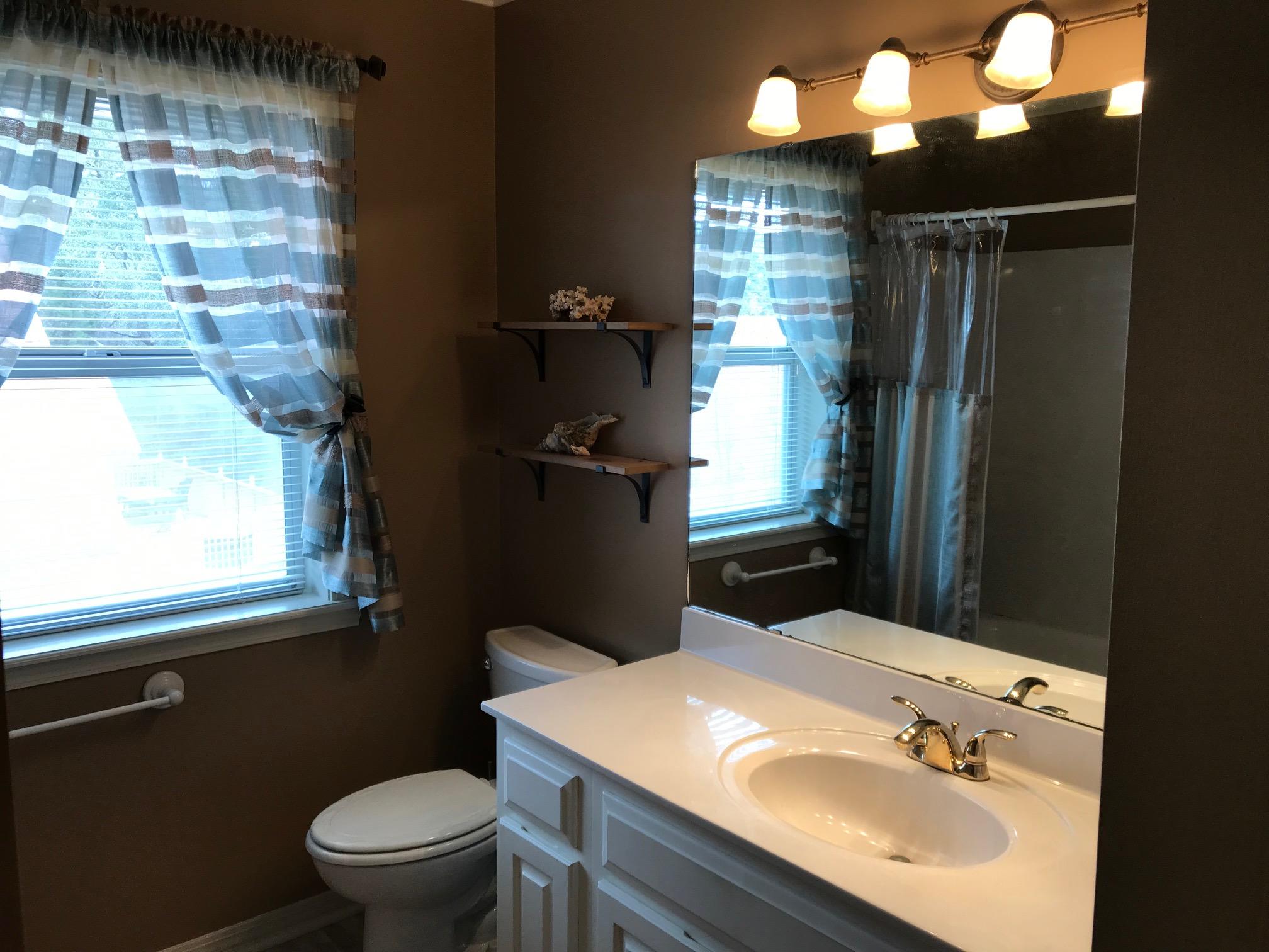 LAKE POINTE - Residential