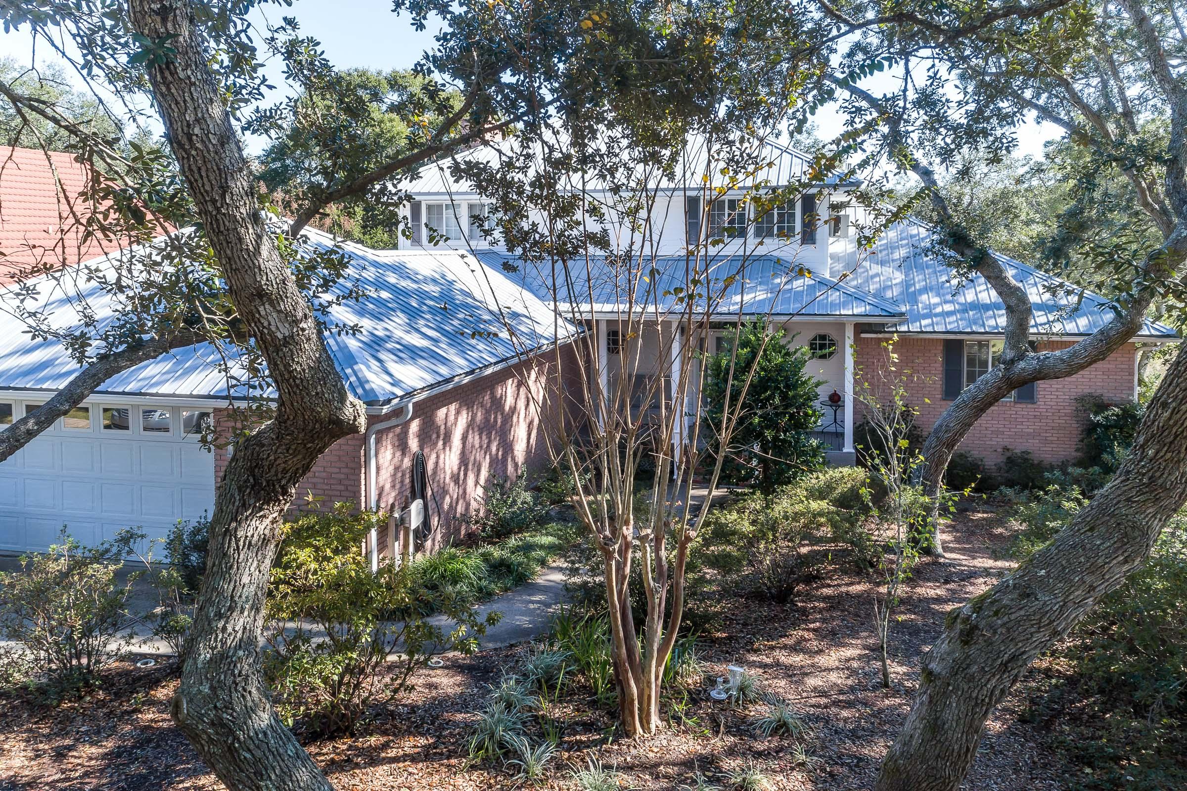 LAKE POINTE - Residential