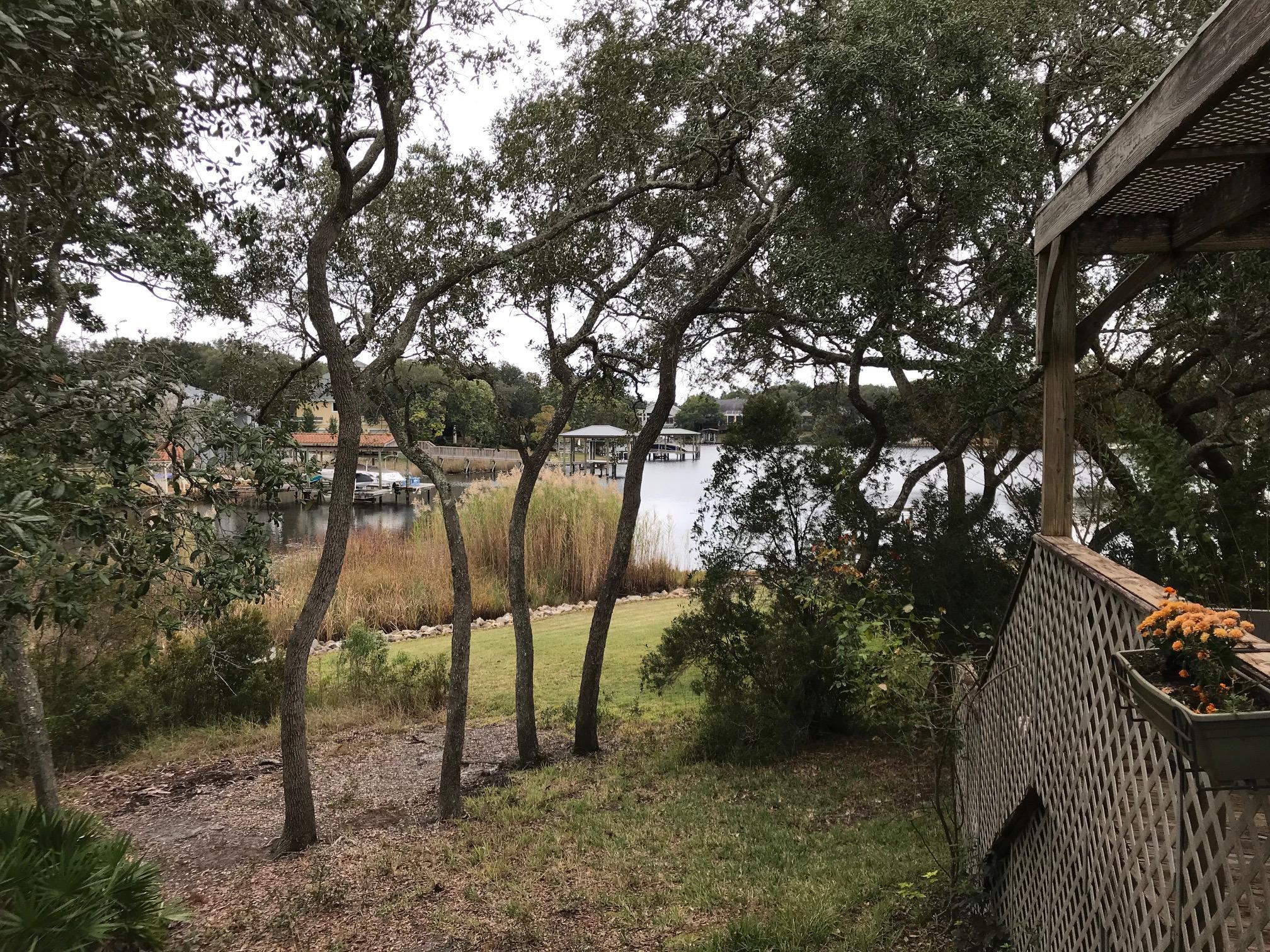 LAKE POINTE - Residential