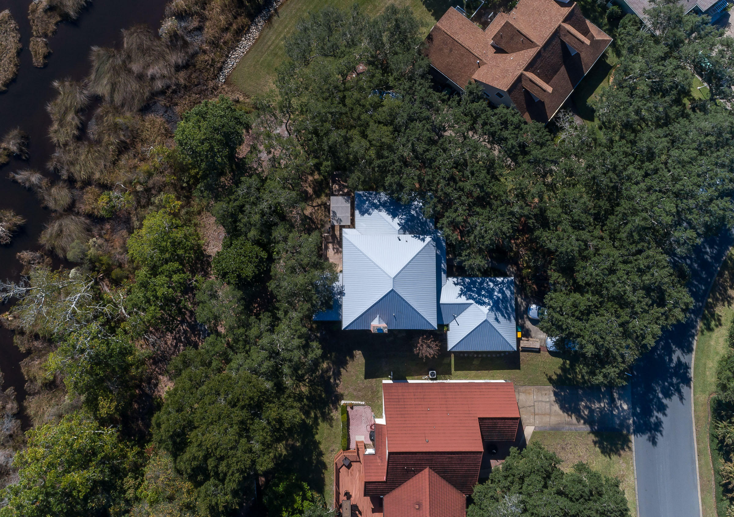 LAKE POINTE - Residential