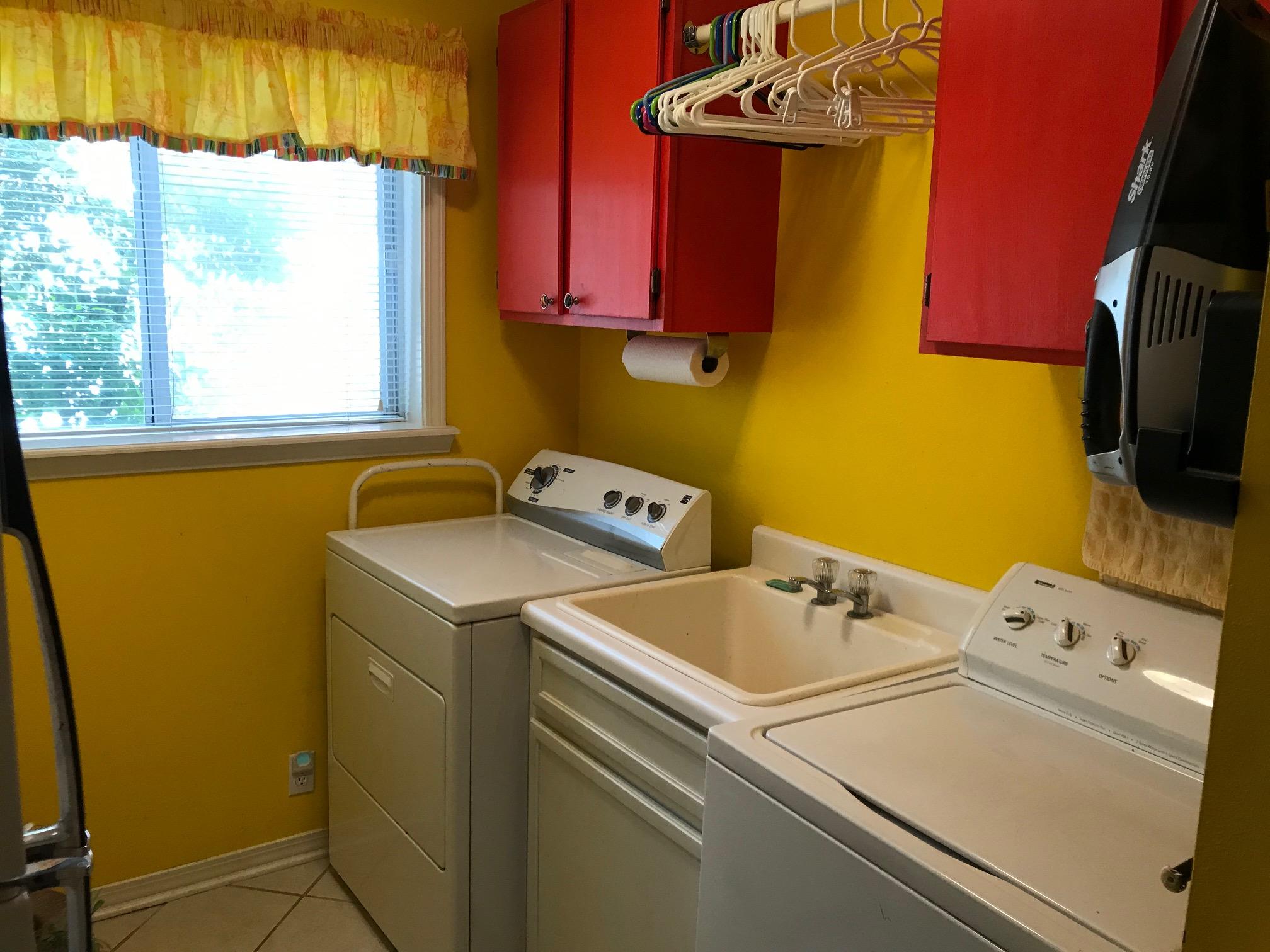 LAKE POINTE - Residential