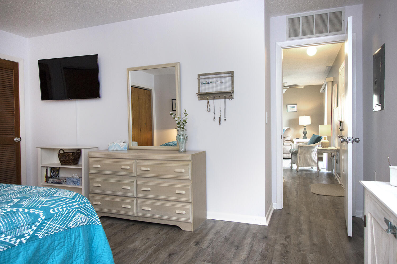 CROSS CREEK CLUB CONDO - Residential