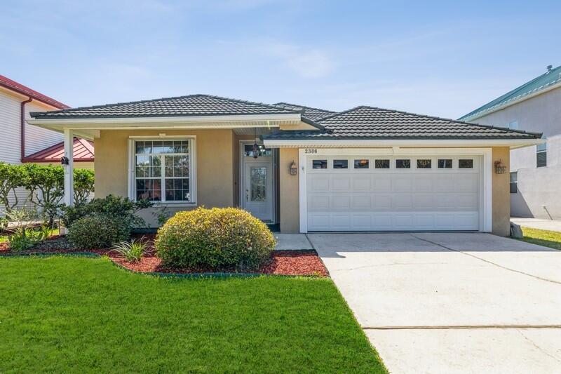PALM HARBOR MARINA - Residential