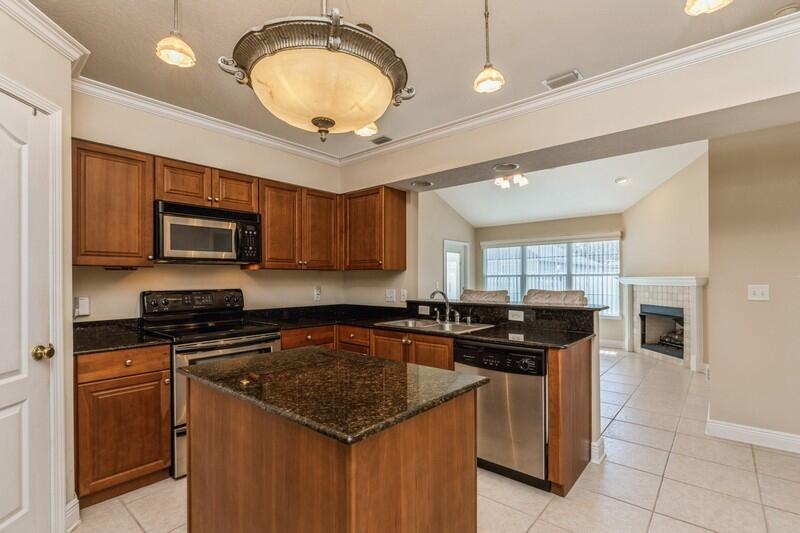 PALM HARBOR MARINA - Residential