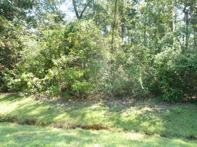 POWELLS UNREC - Land