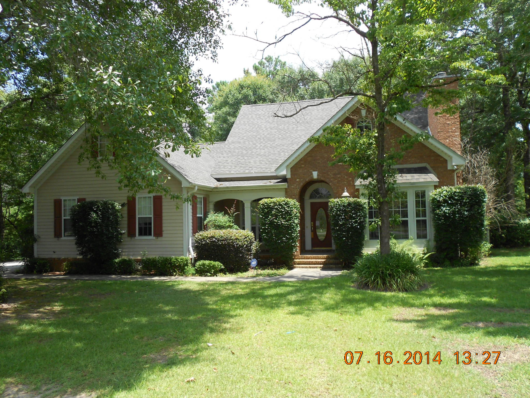 DORCHESTER PLACE - Residential Lease