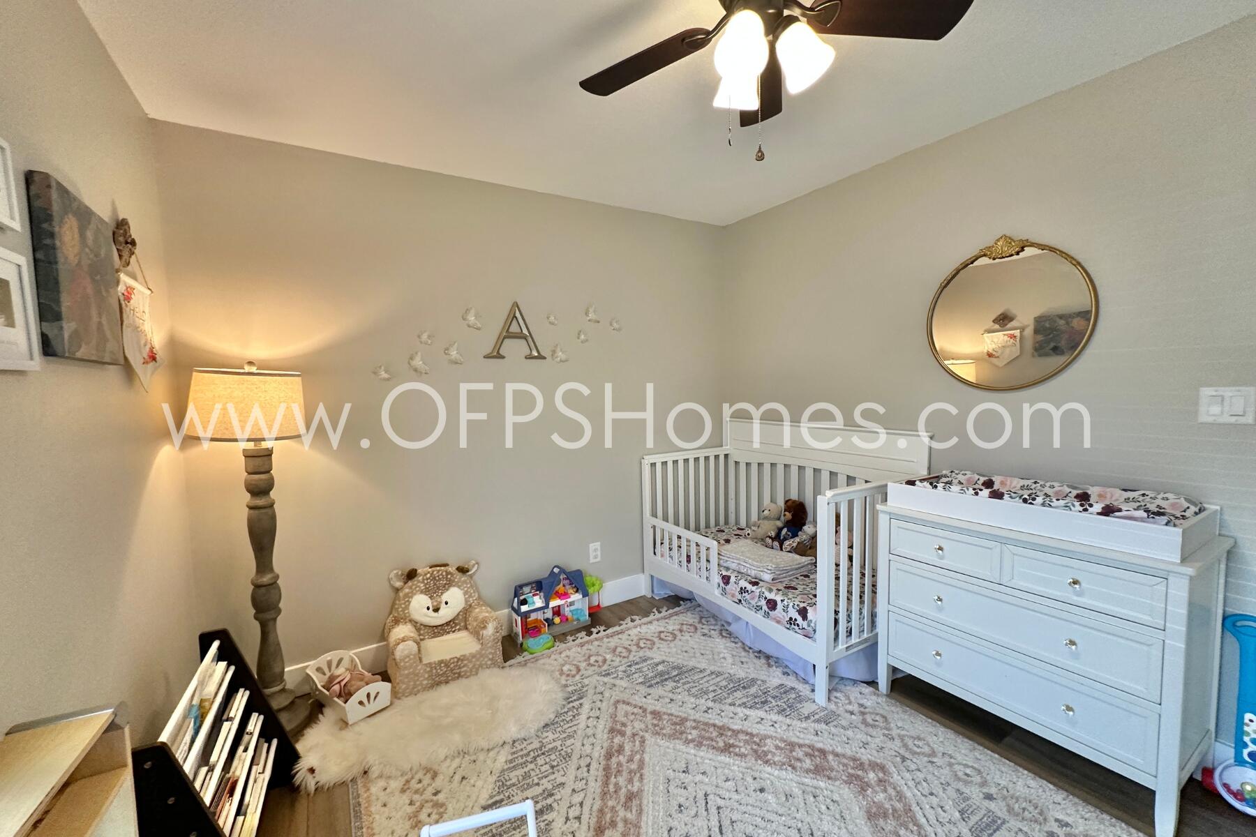 CASA LOMA S/D - Residential Lease