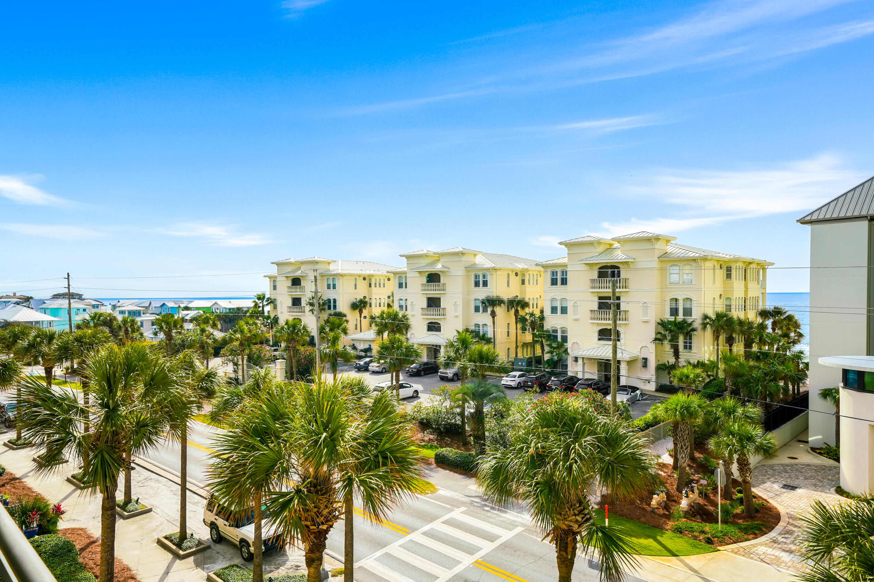 INN AT GULF PLACE - Residential