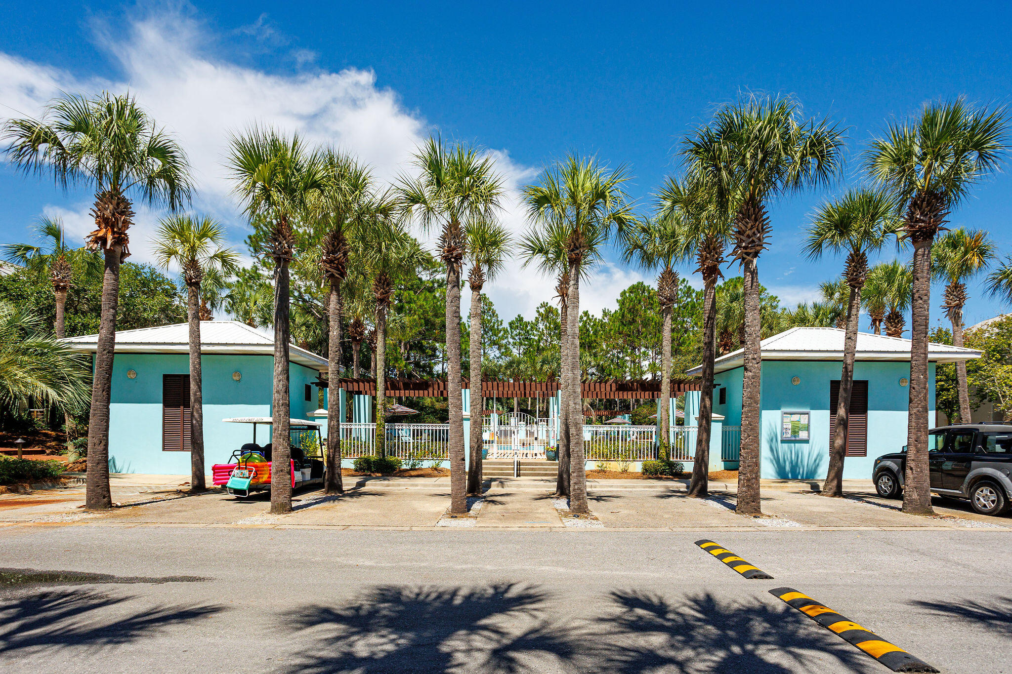 INN AT GULF PLACE - Residential