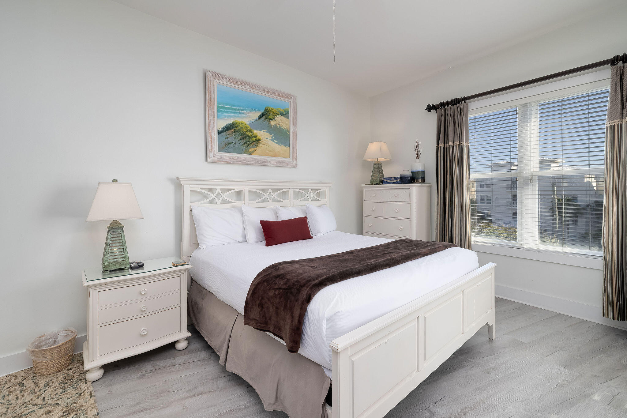 INN AT GULF PLACE - Residential