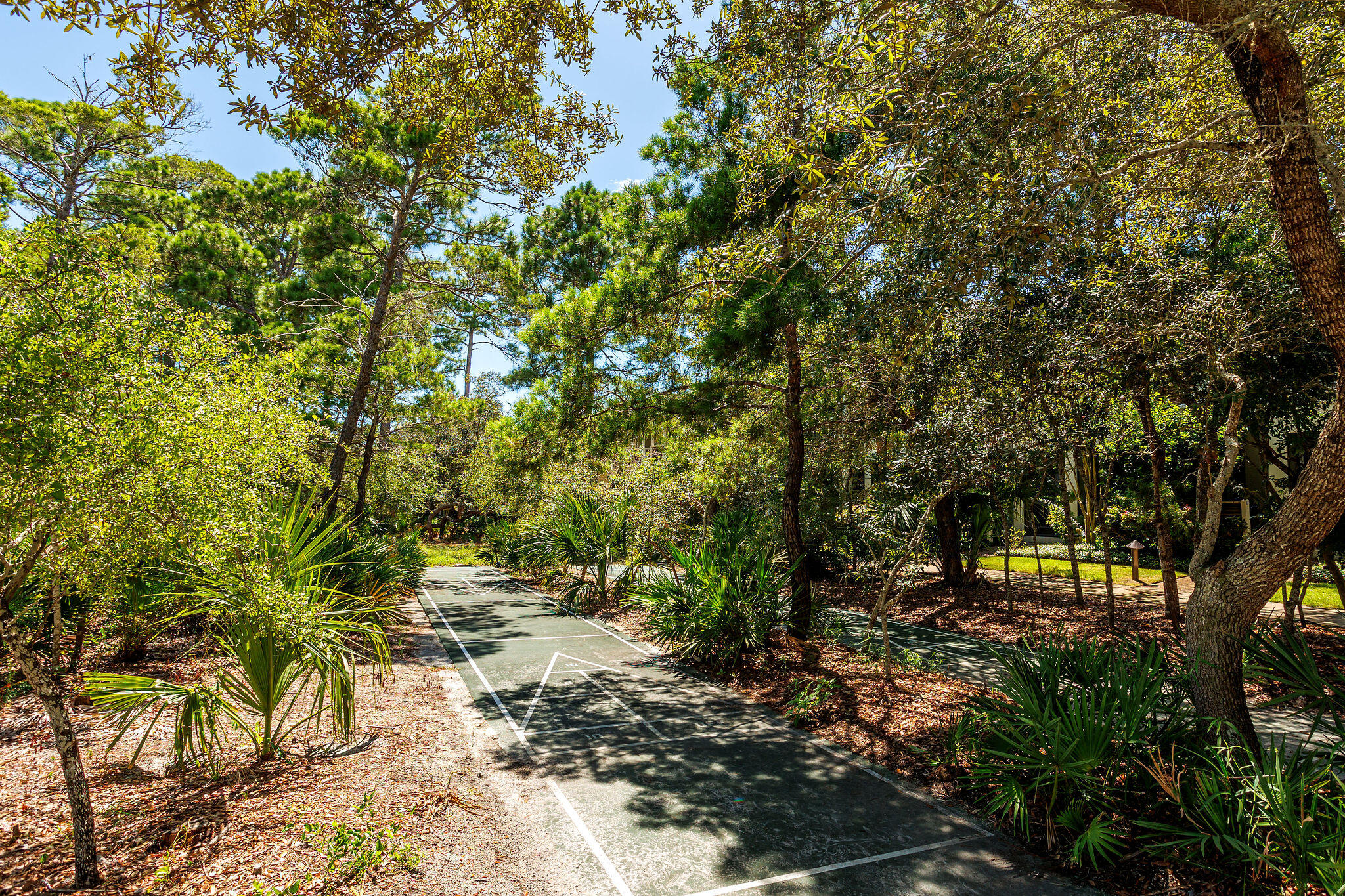 INN AT GULF PLACE - Residential