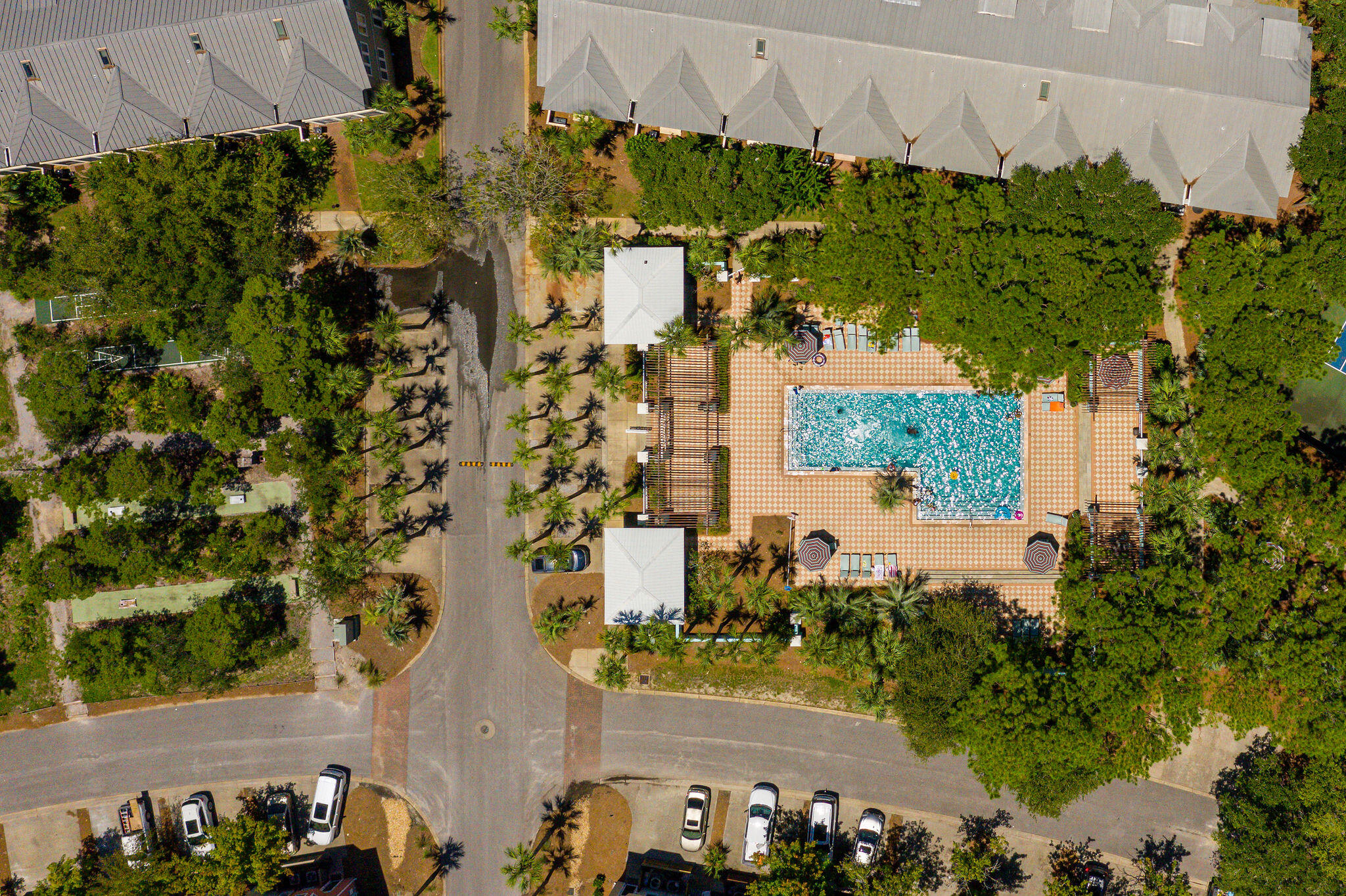 INN AT GULF PLACE - Residential