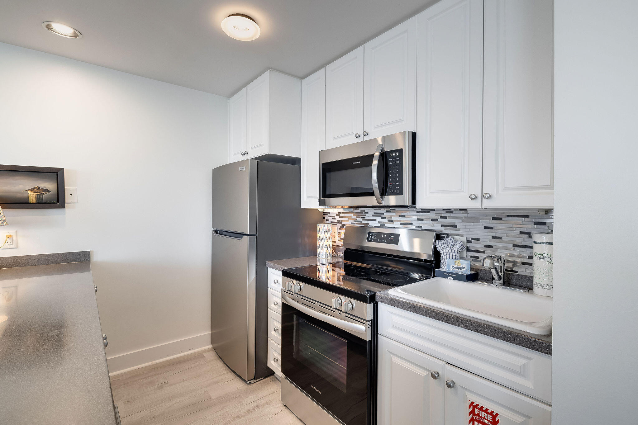 INN AT GULF PLACE - Residential