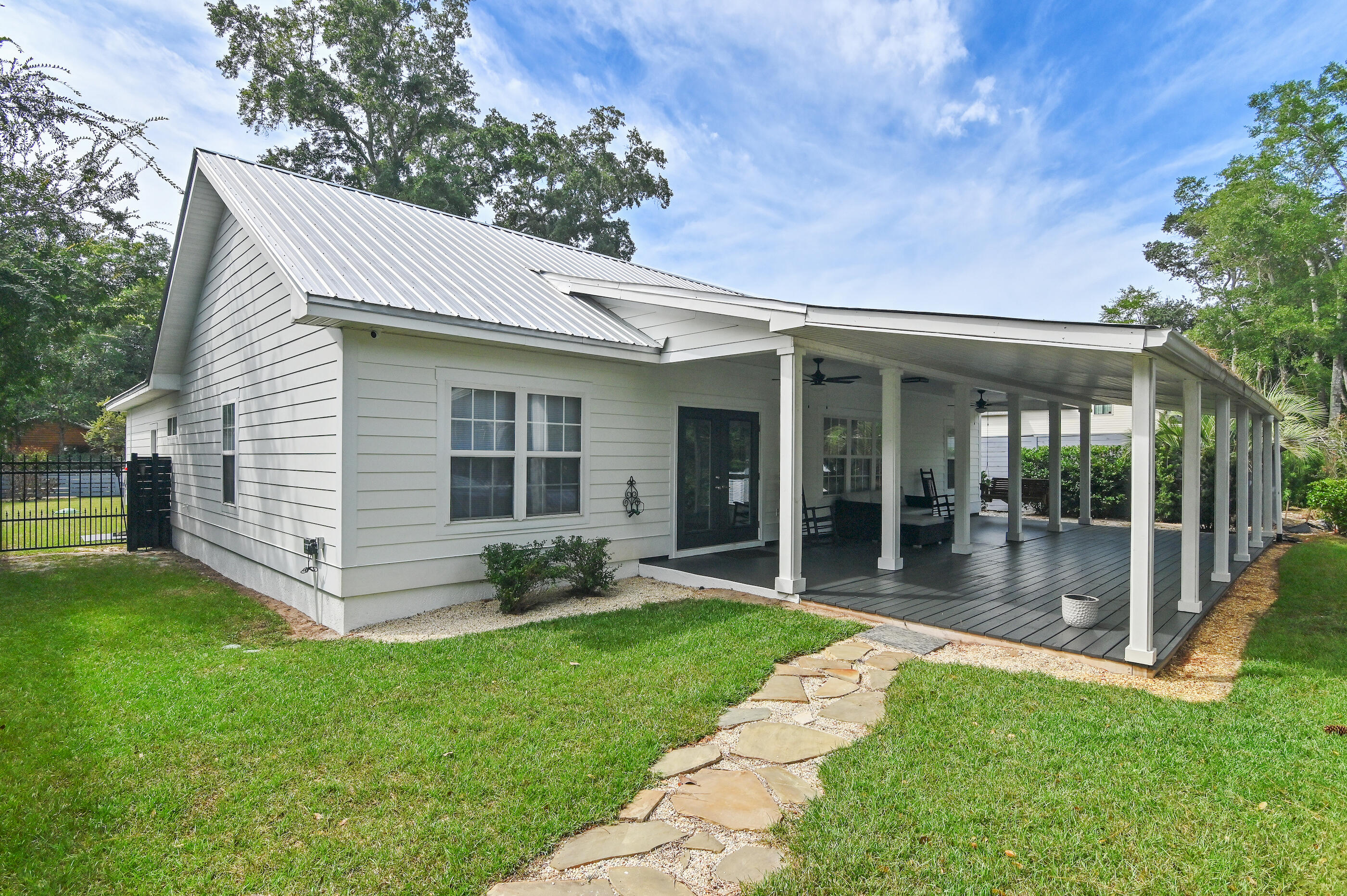 DAUGHETTES AMENDED - Residential