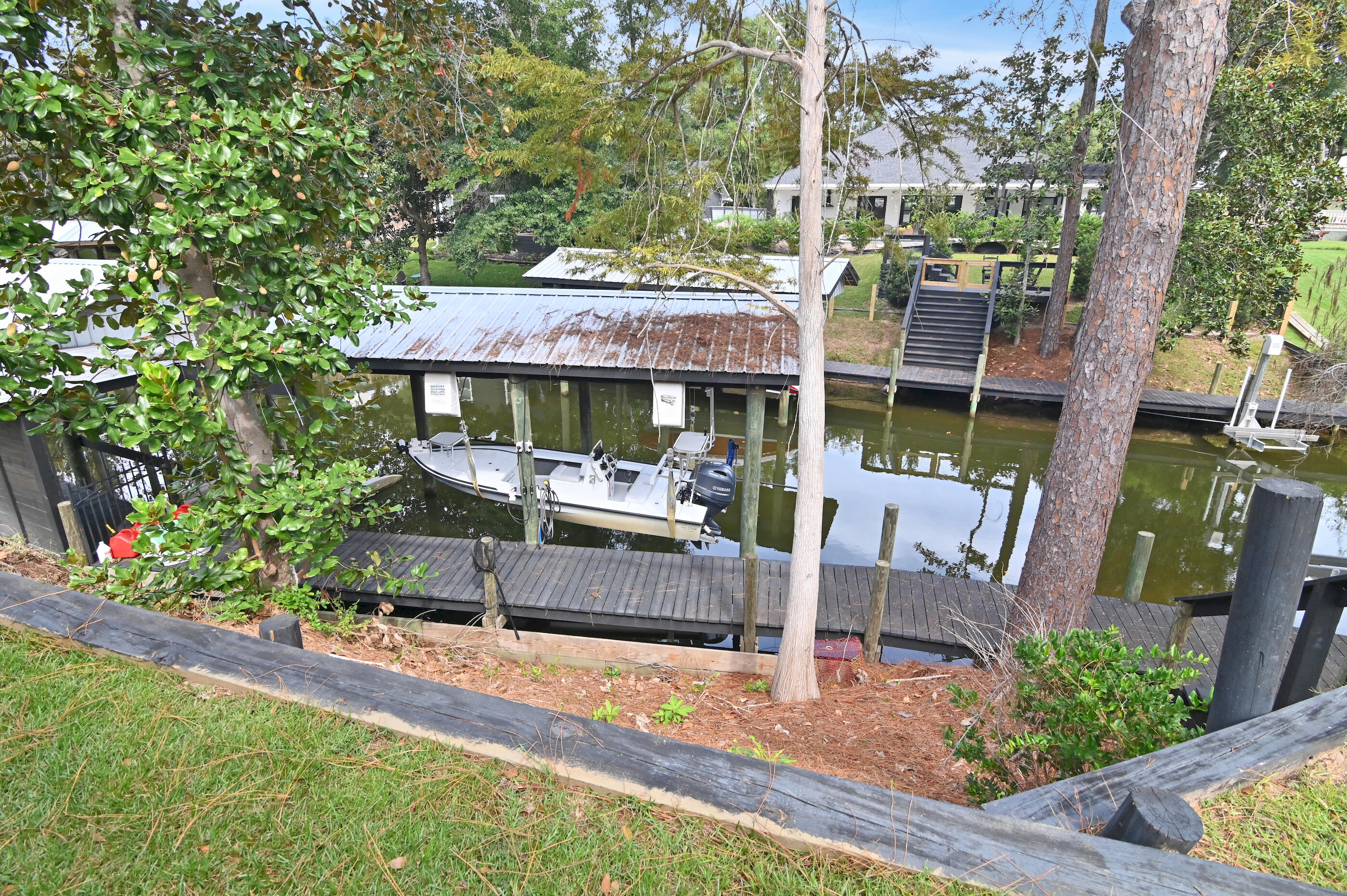 DAUGHETTES AMENDED - Residential