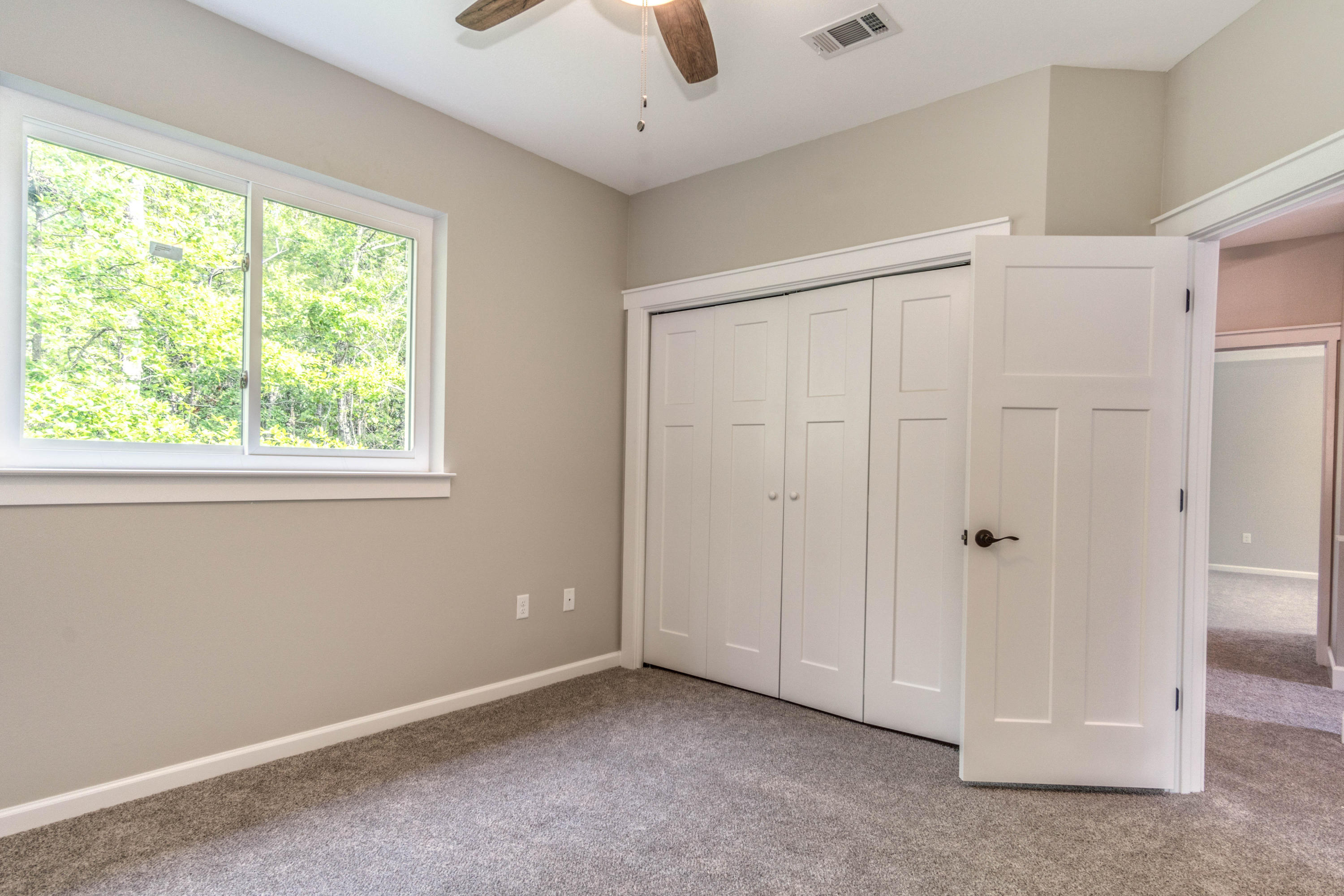 VALPARAISO PINECREST 5 - Residential