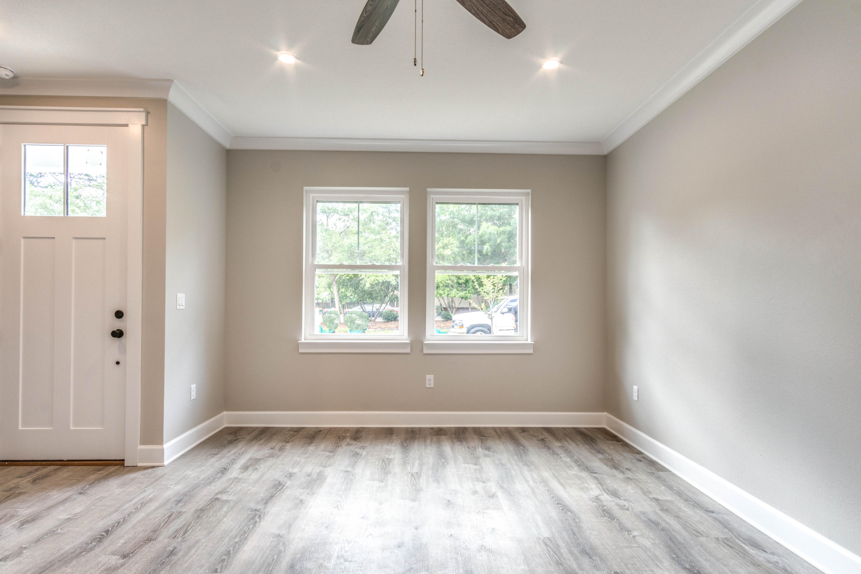 VALPARAISO PINECREST 5 - Residential