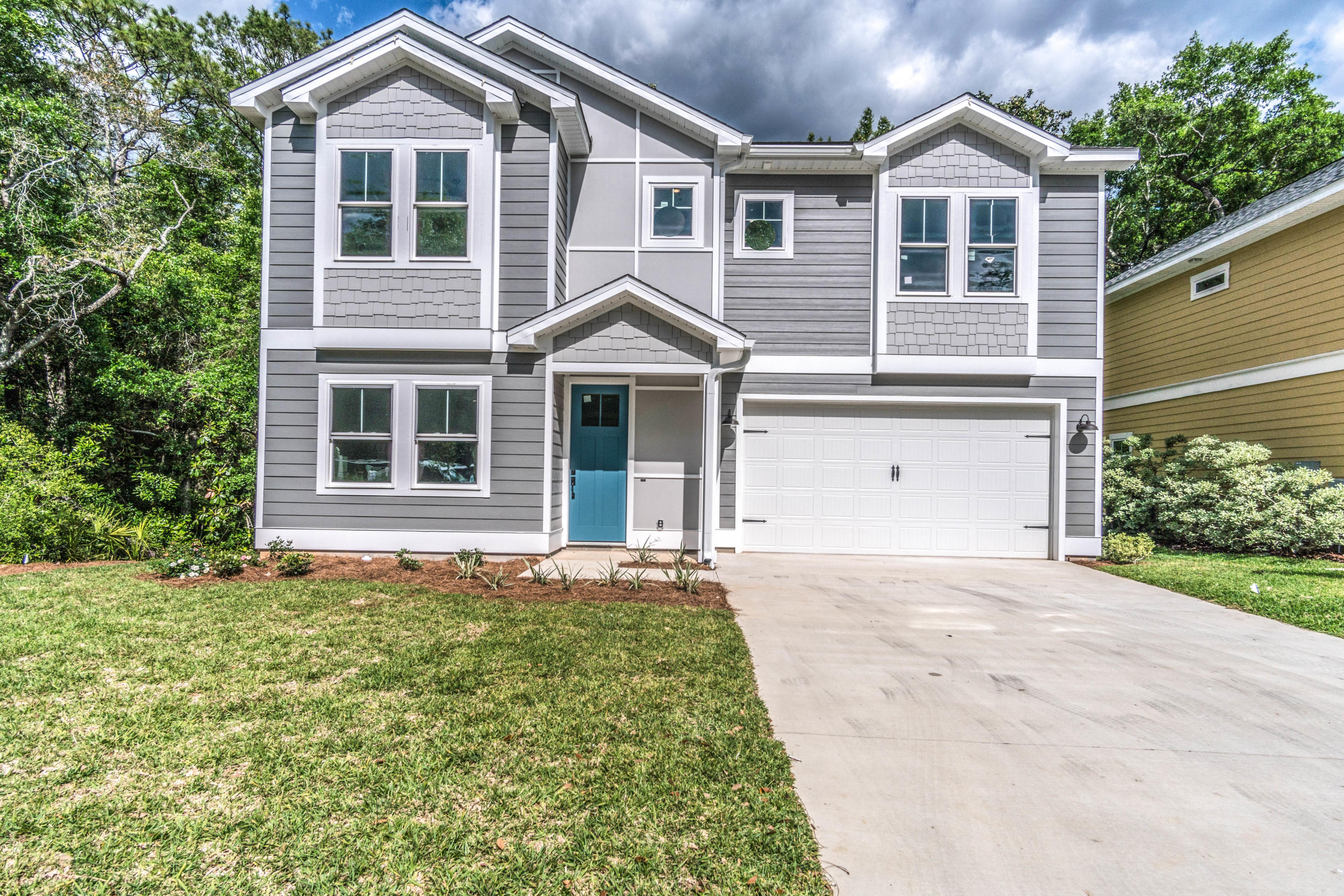 VALPARAISO PINECREST 5 - Residential