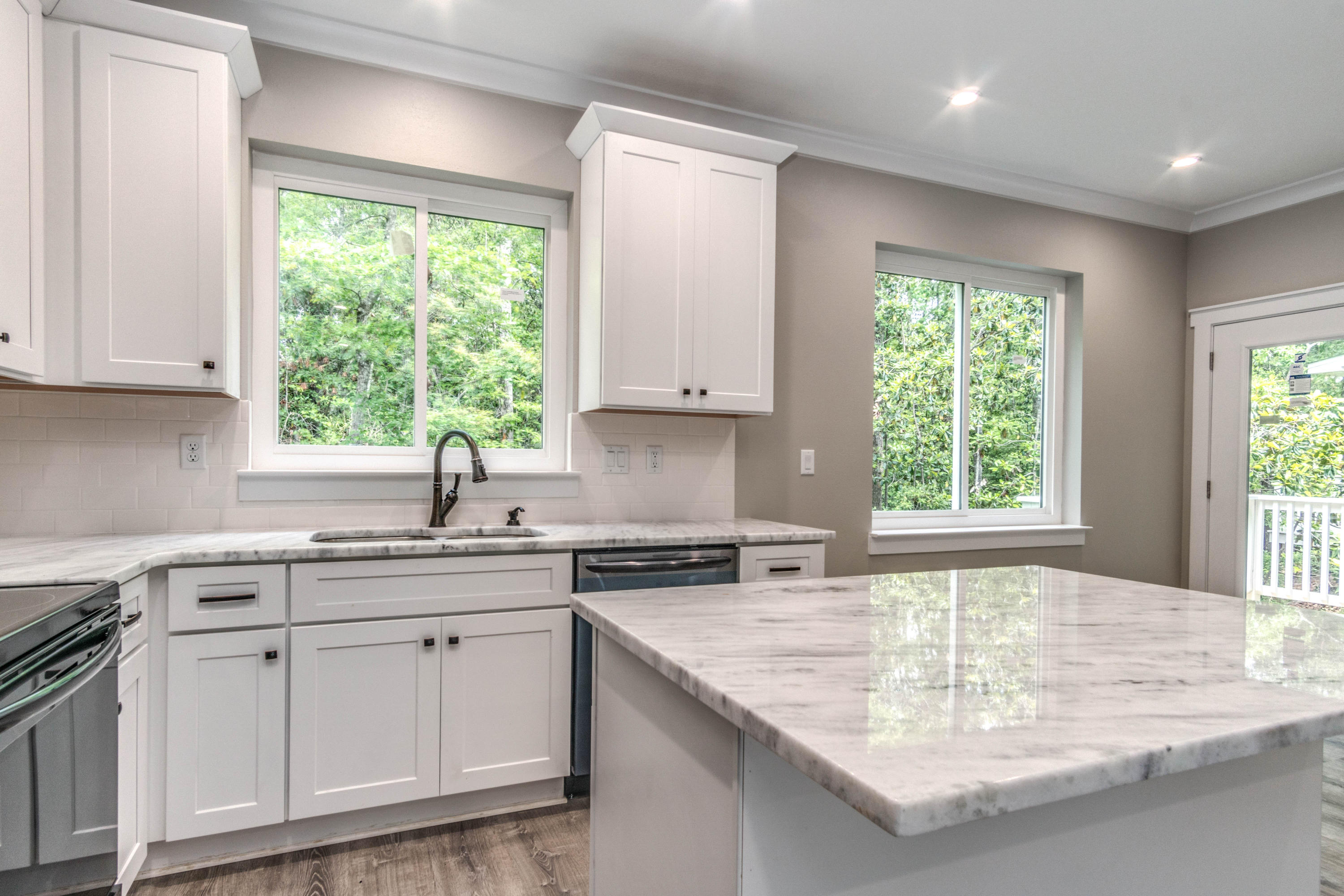 VALPARAISO PINECREST 5 - Residential