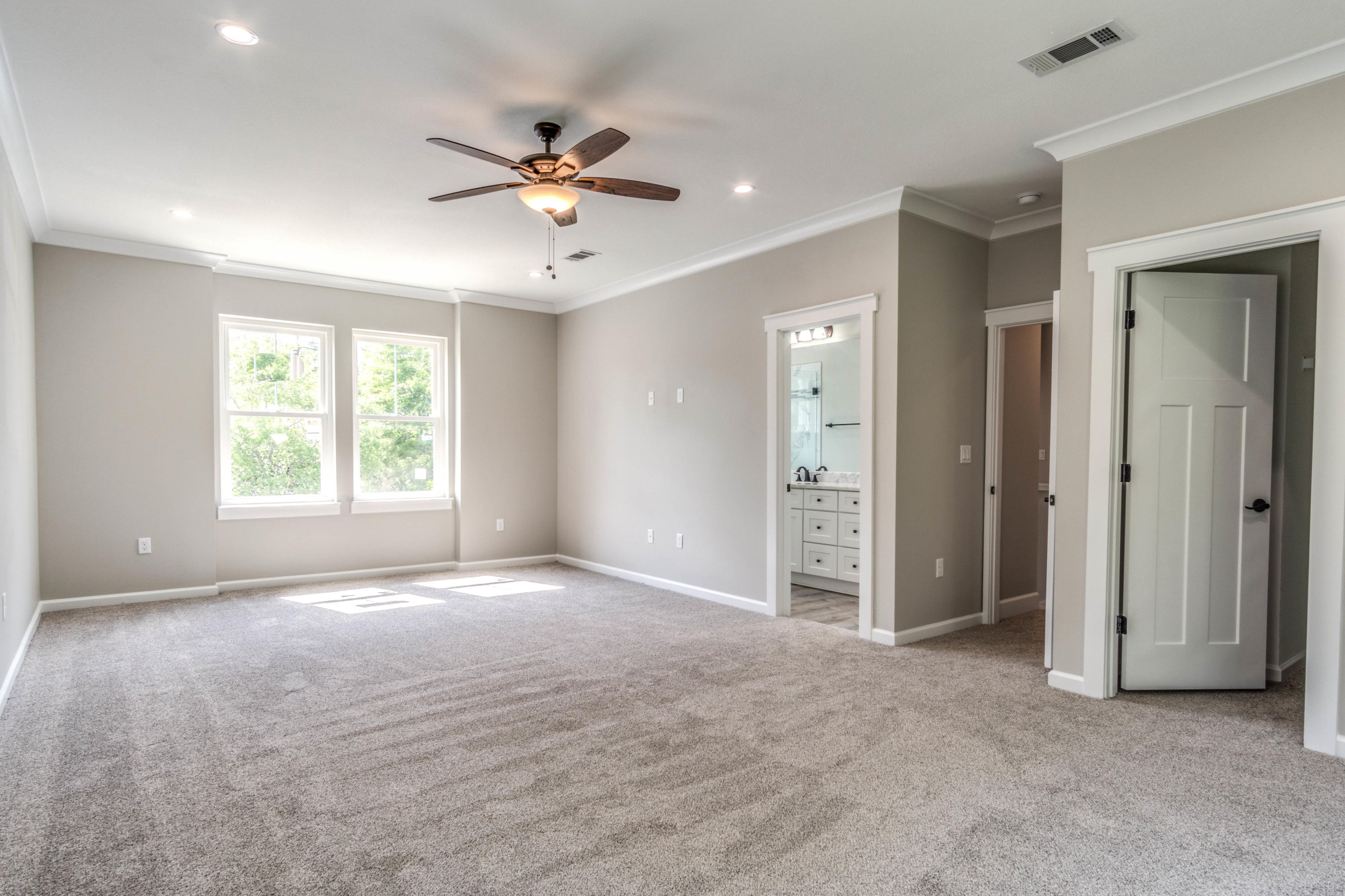 VALPARAISO PINECREST 5 - Residential