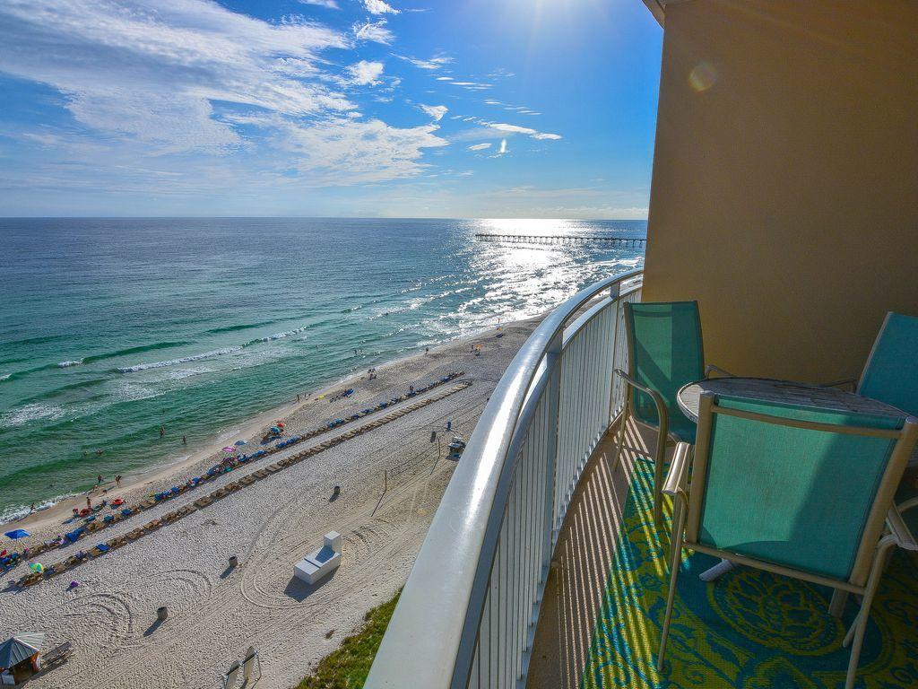 Extraordinary AQUA. #1004 conveys turn key rental ready. Updated with new 2 ton HVAC system with digital app control thermostat system. The living area features stylish comfortable seating, 60 in flat screen TV and dining room set. The sofa is a queen size pullout bed. Fully equipped kitchen allowing you to prepare dinner with this stunning backdrop. The kitchen offers granite countertops with additional seating at the bar.The master bedroom offers a king size bed, flat screen TV, adjoining master bath with granite countertops, dual sinks, soaker tub and glass shower. The 2nd bedroom features a queen size bed and flat screen with a shower/tub combination