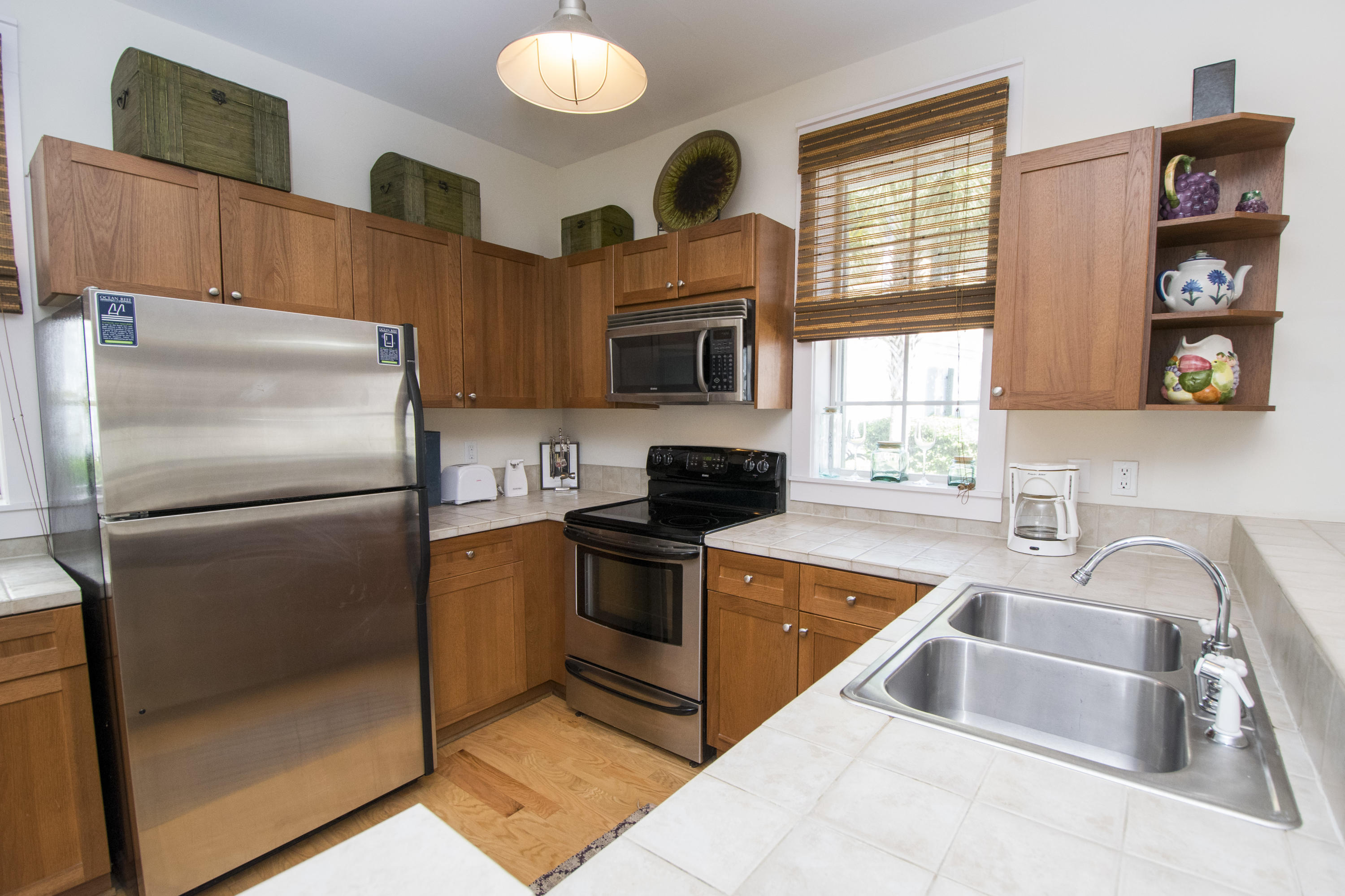 BUNGALOWS AT SEAGROVE BEACH - Residential