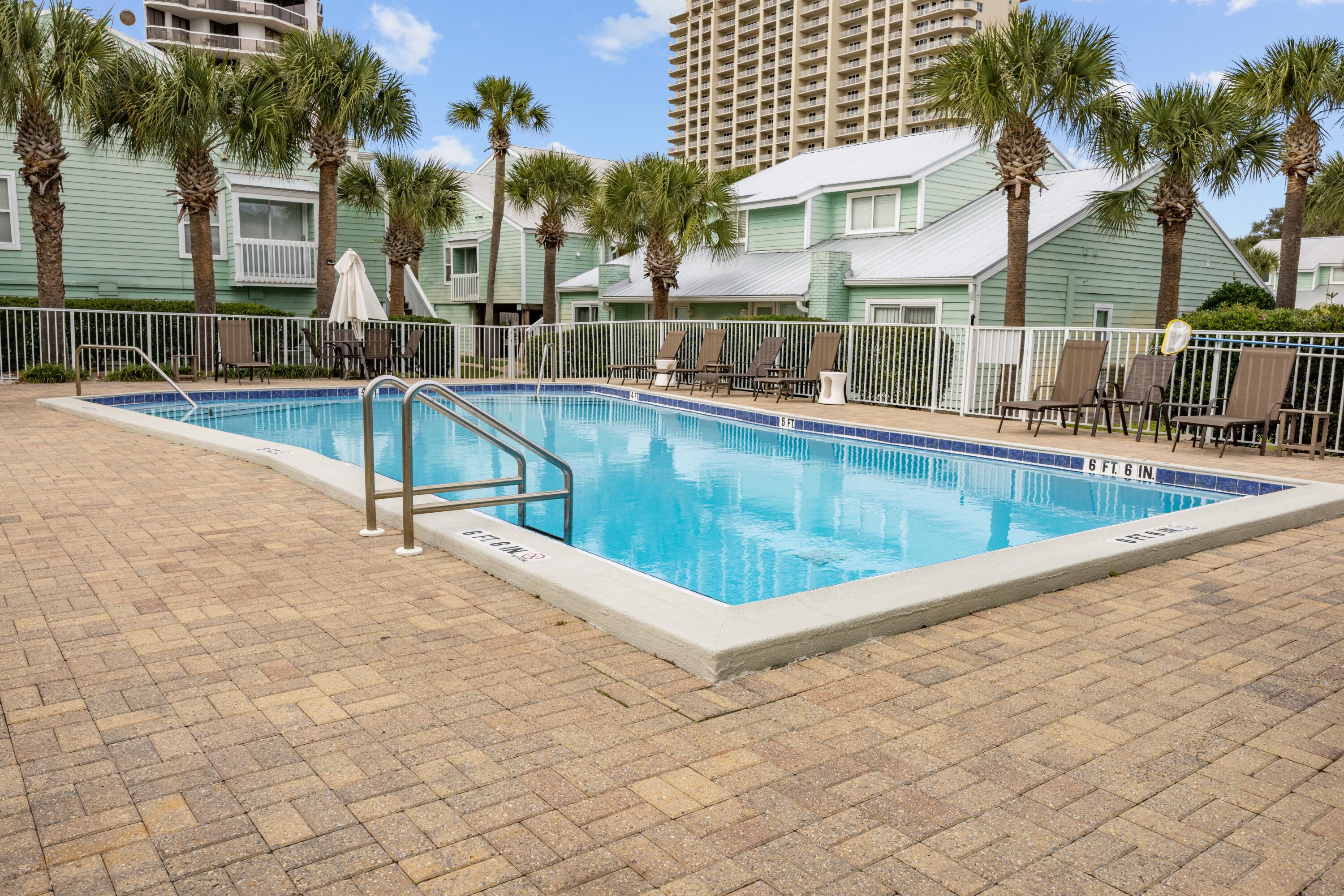 SEA CABINS T/H - Residential