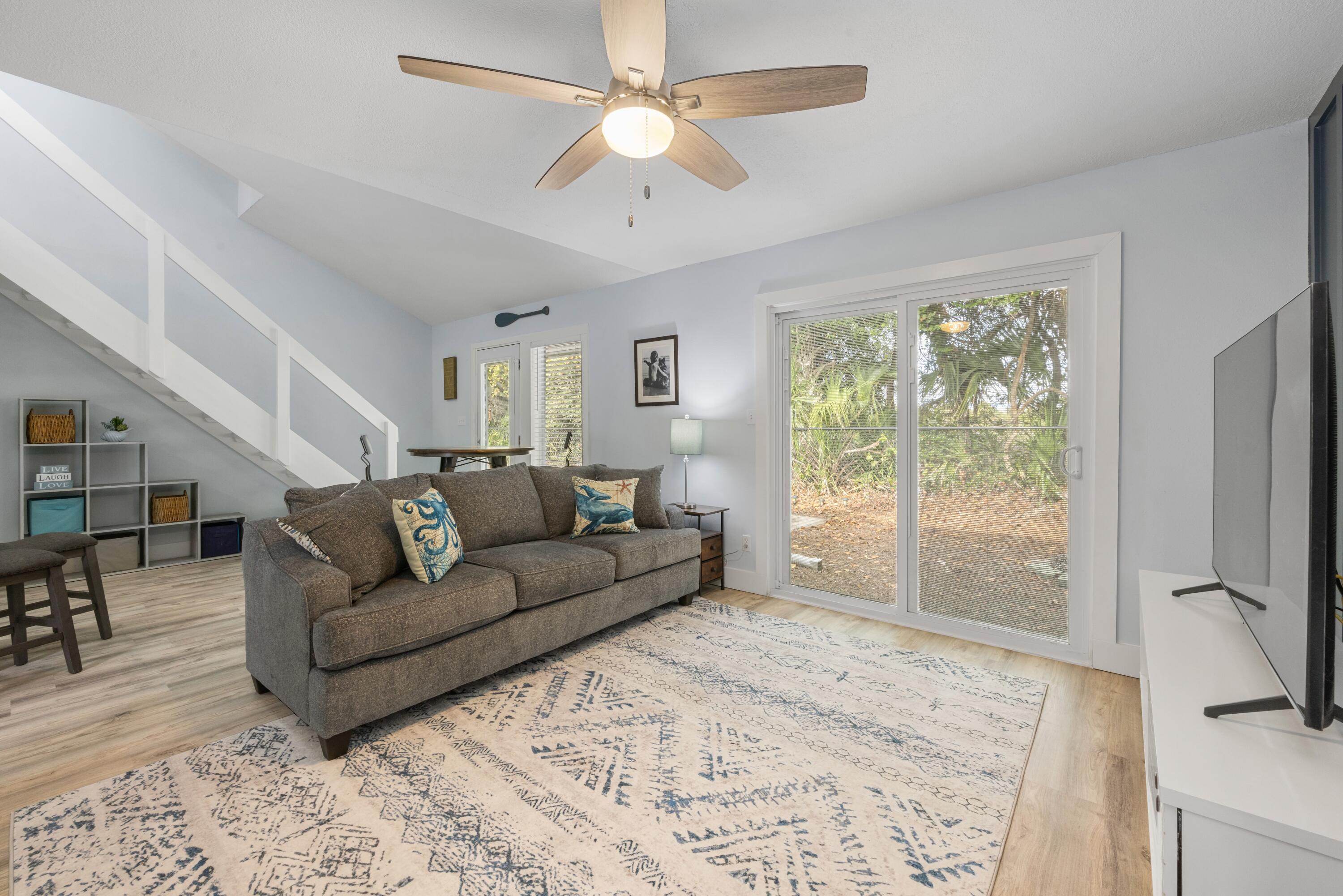 SEA CABINS T/H - Residential