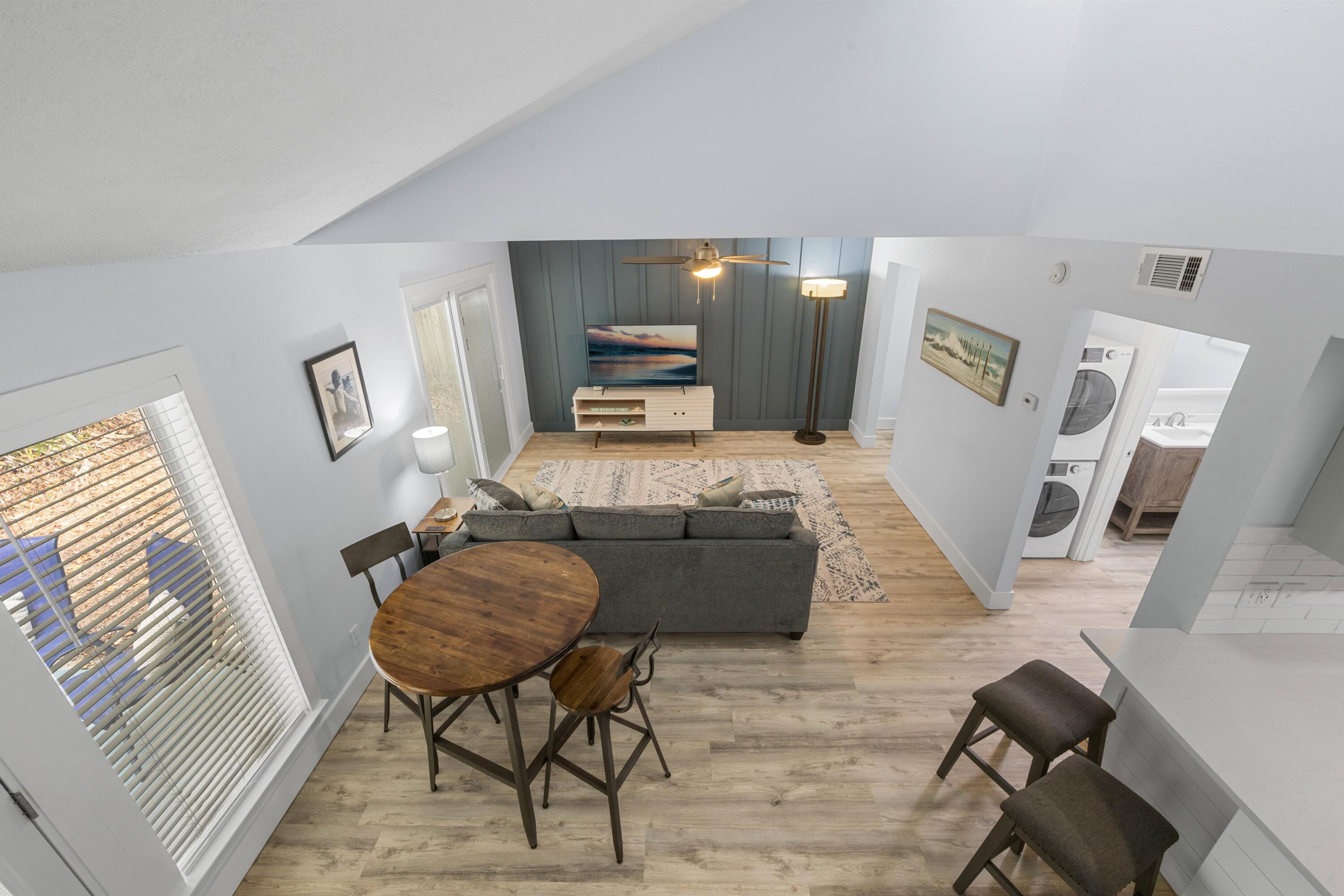 SEA CABINS T/H - Residential