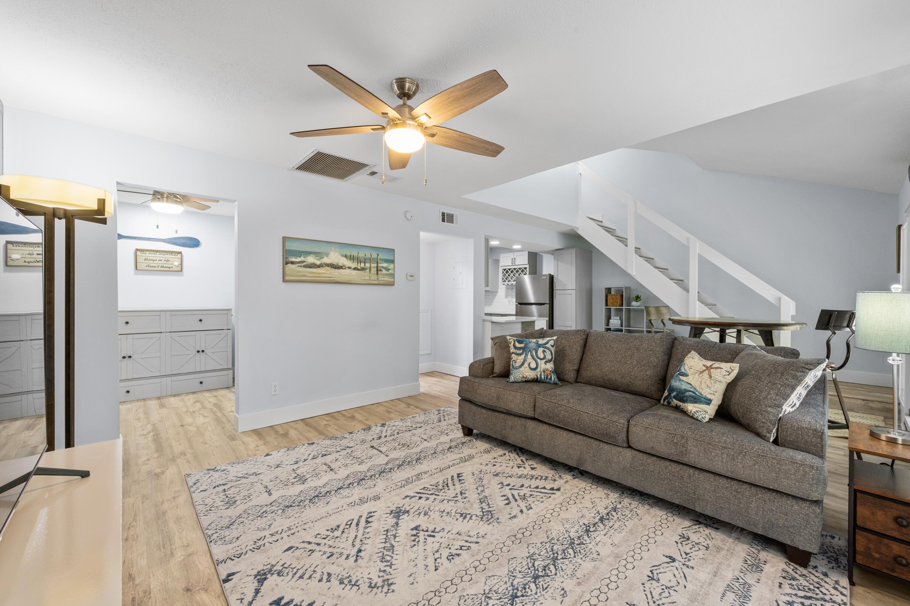 SEA CABINS T/H - Residential