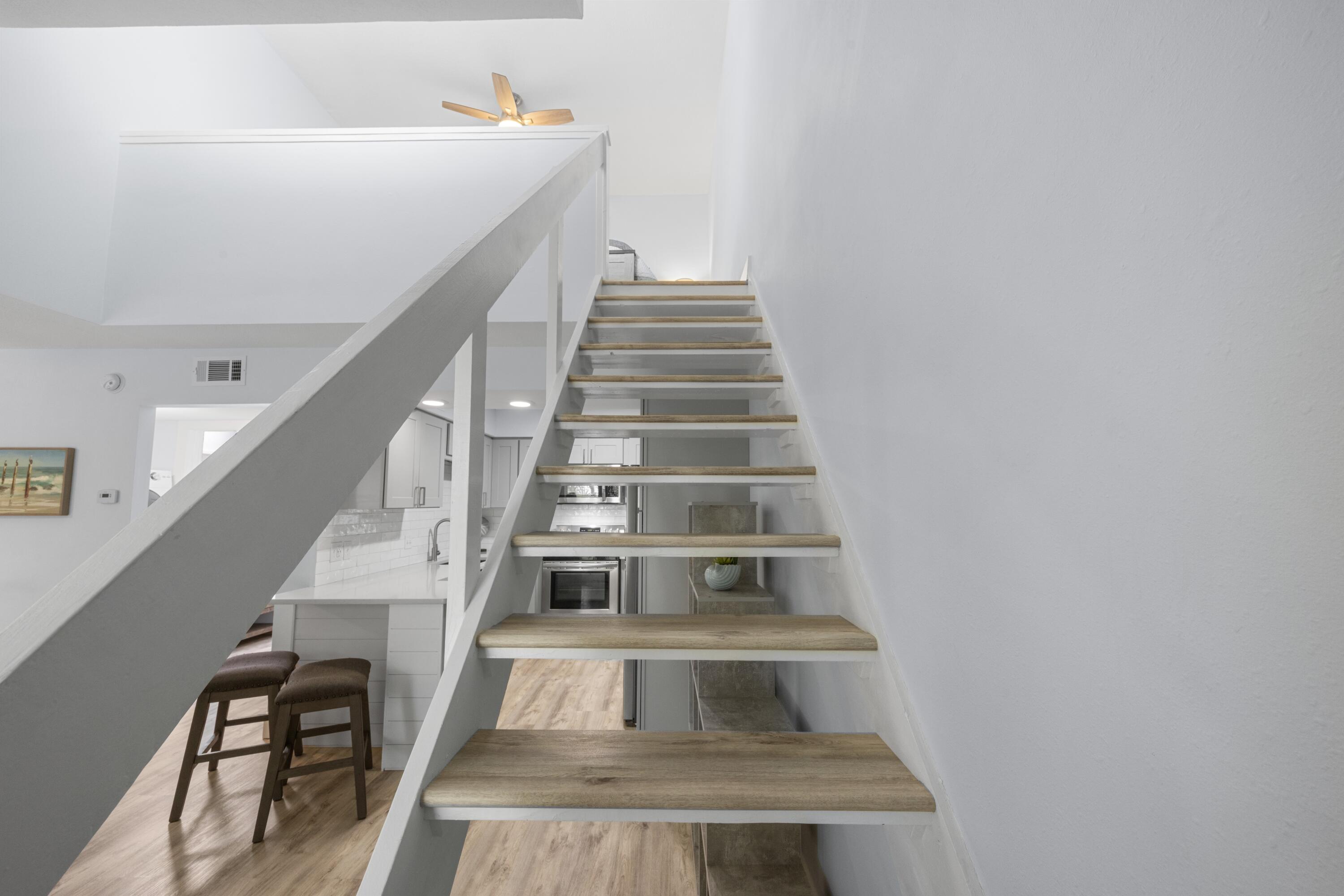 SEA CABINS T/H - Residential