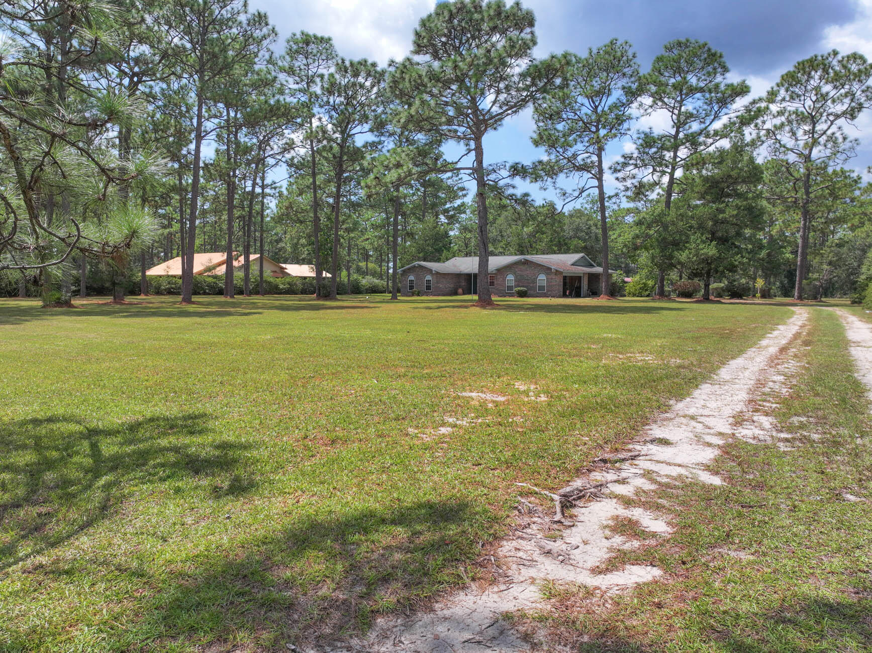 03-1S-19-23000-005-0010 - Residential