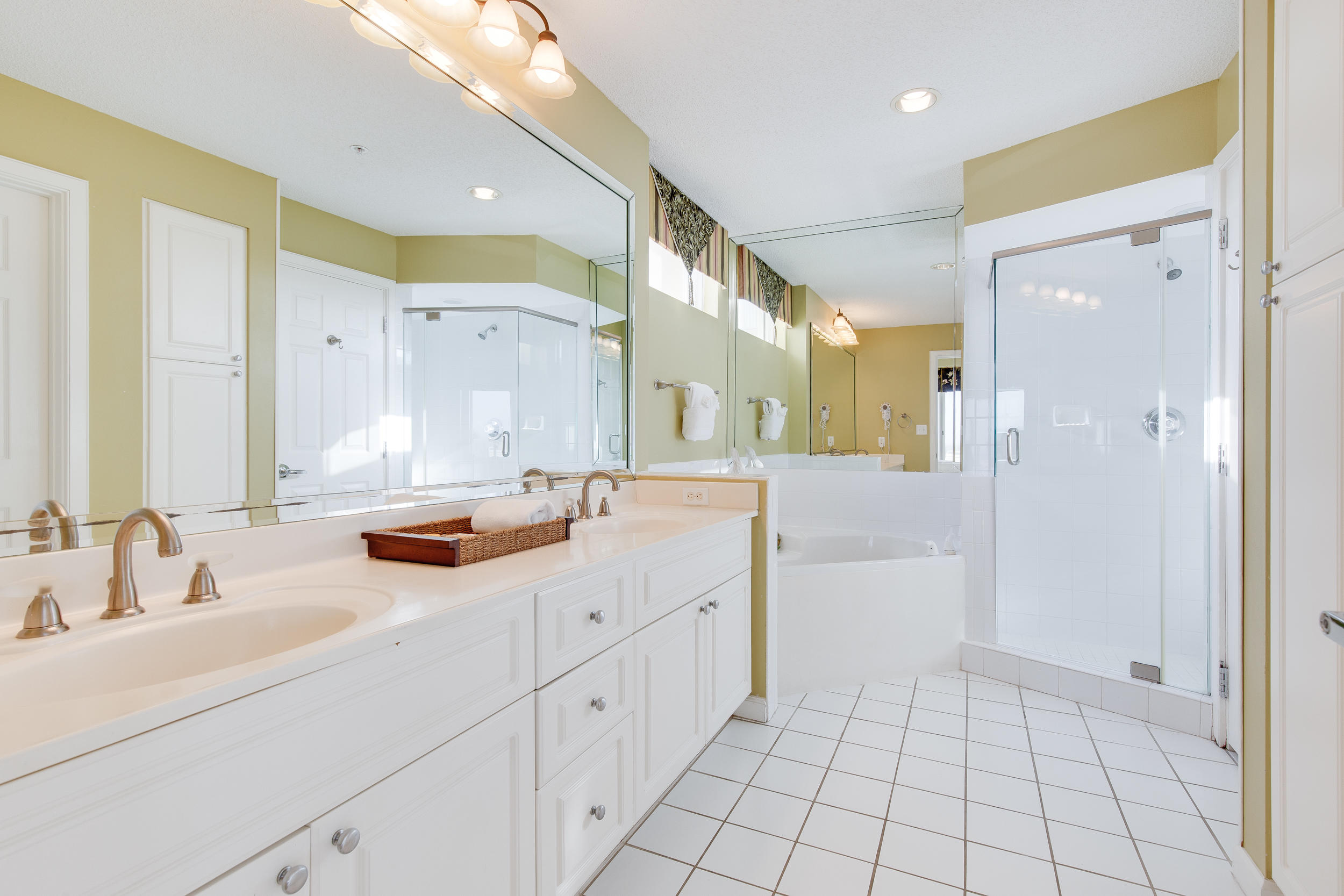 CRESCENT AT MIRAMAR BEACH THE - Residential