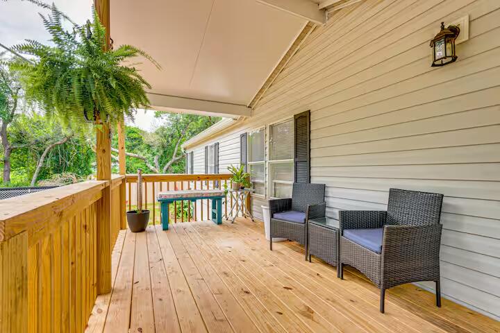 EAST BAY HEIGHTS - Residential