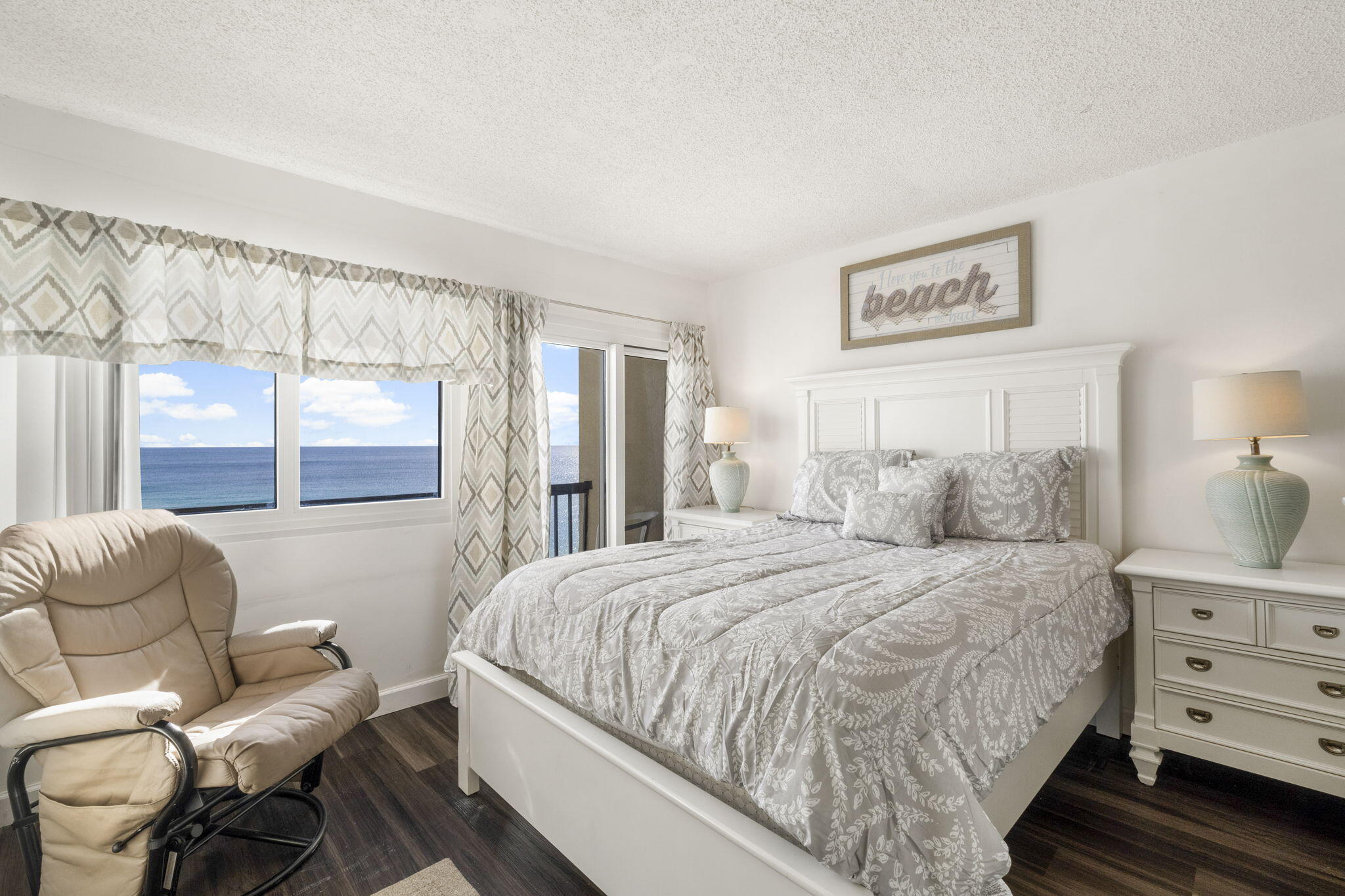 PINNACLE PORT - Residential