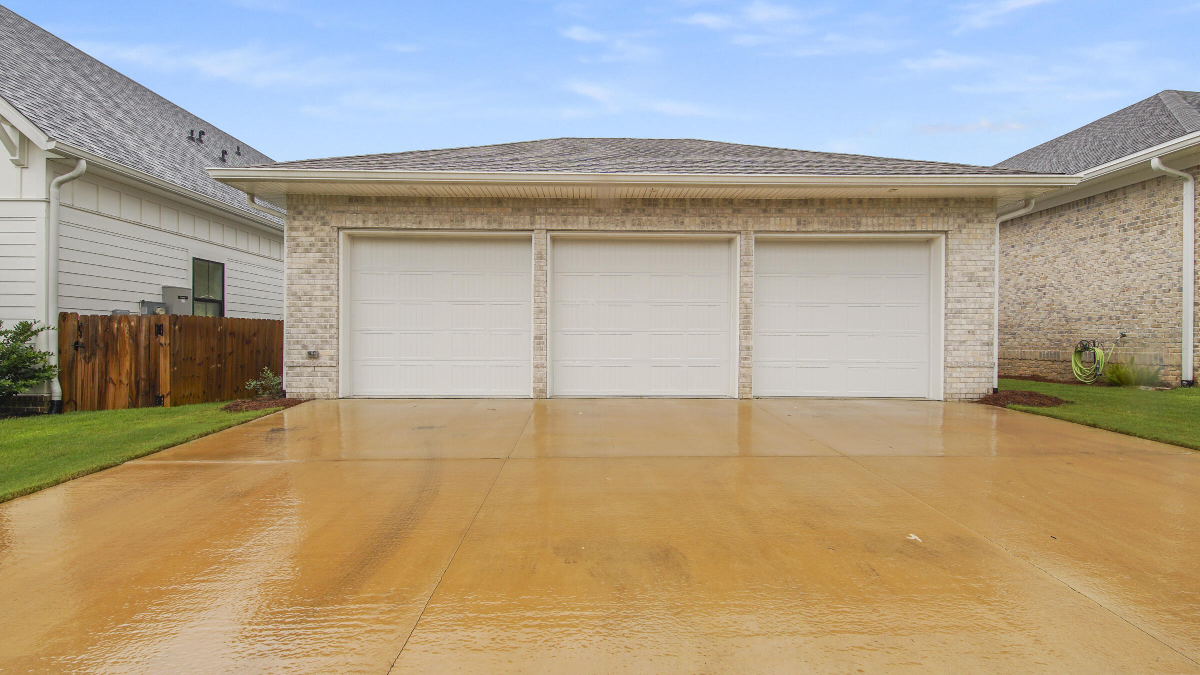 Deer Moss Creek - Residential