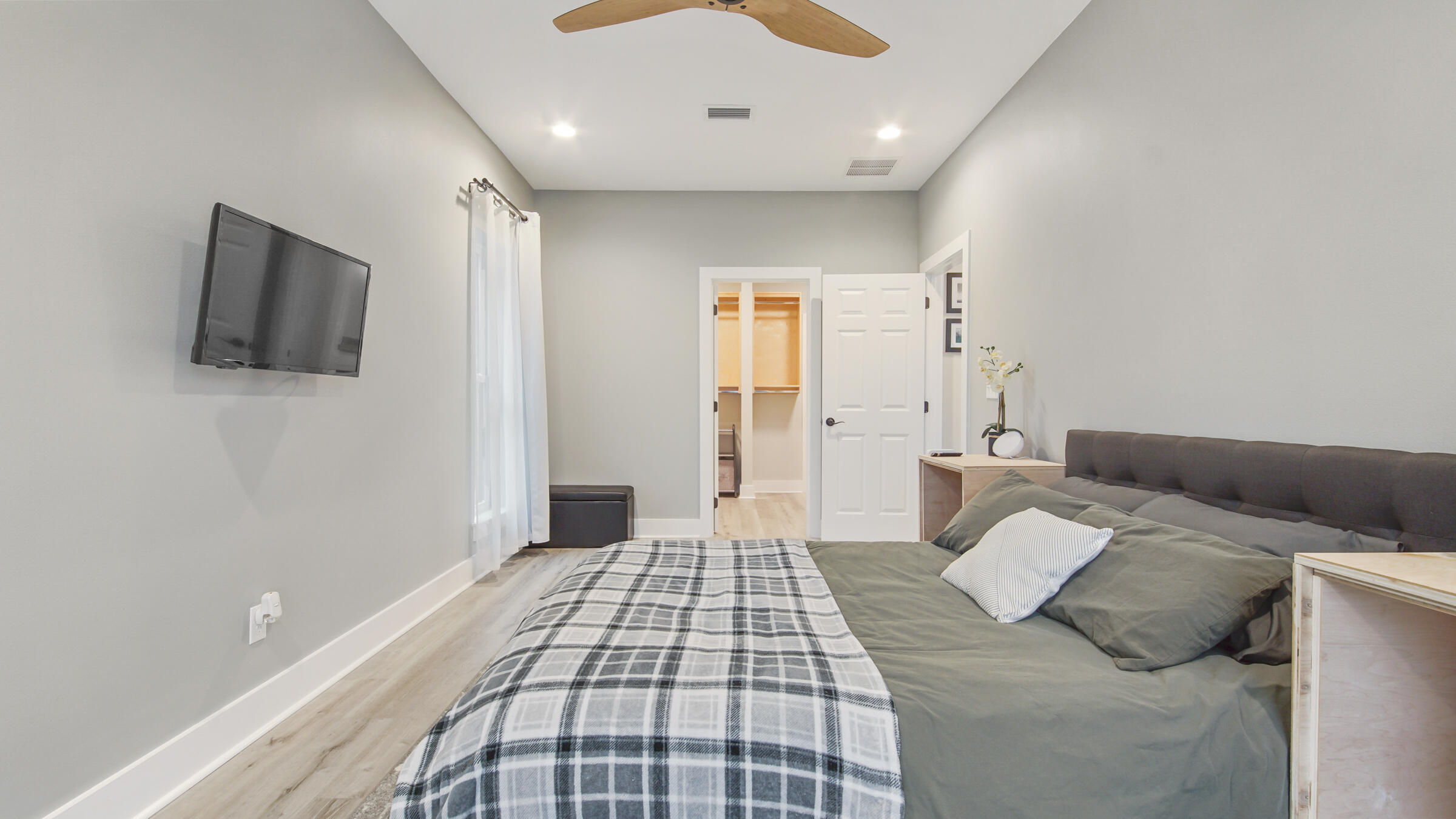 Deer Moss Creek - Residential