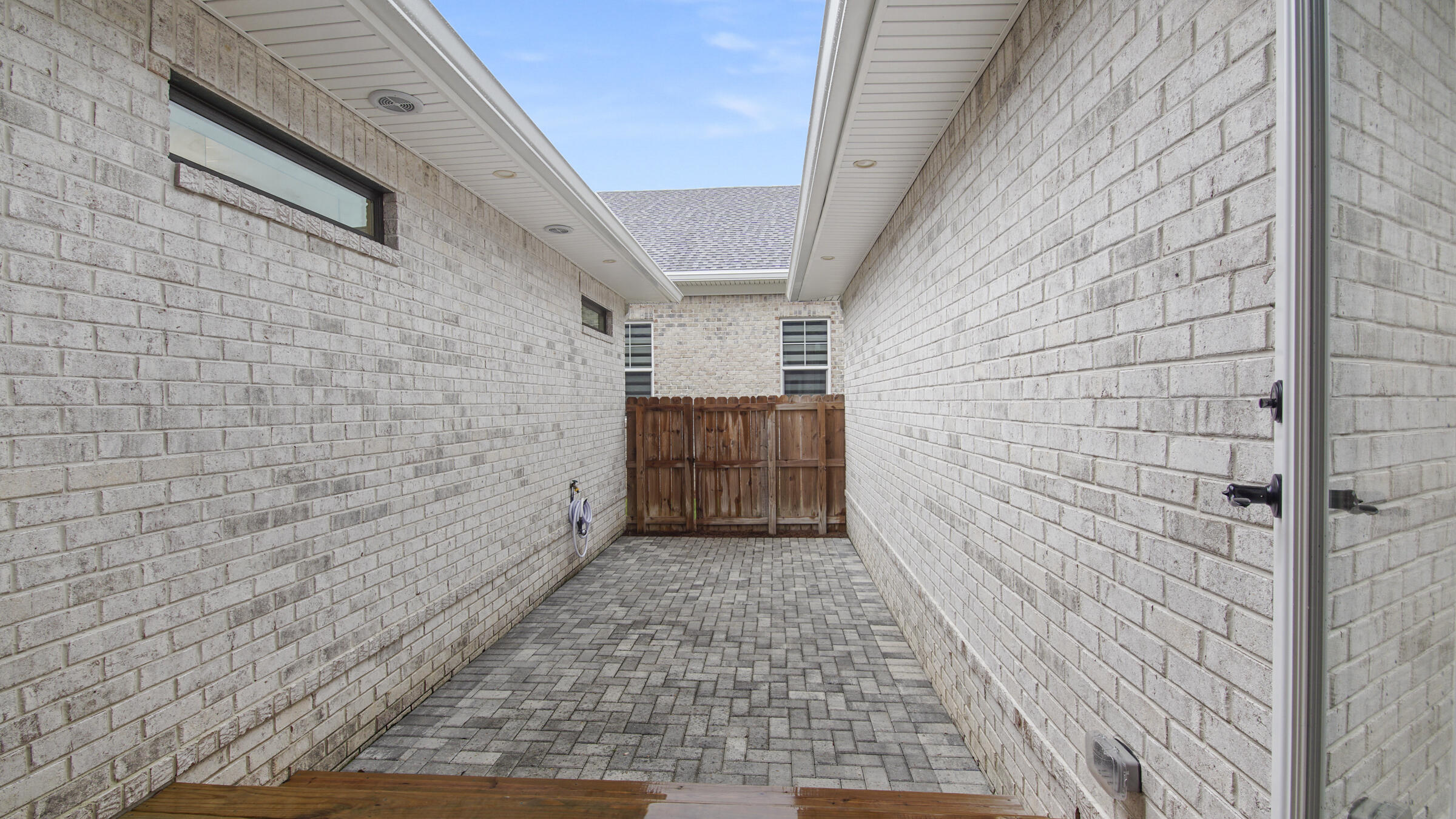 Deer Moss Creek - Residential