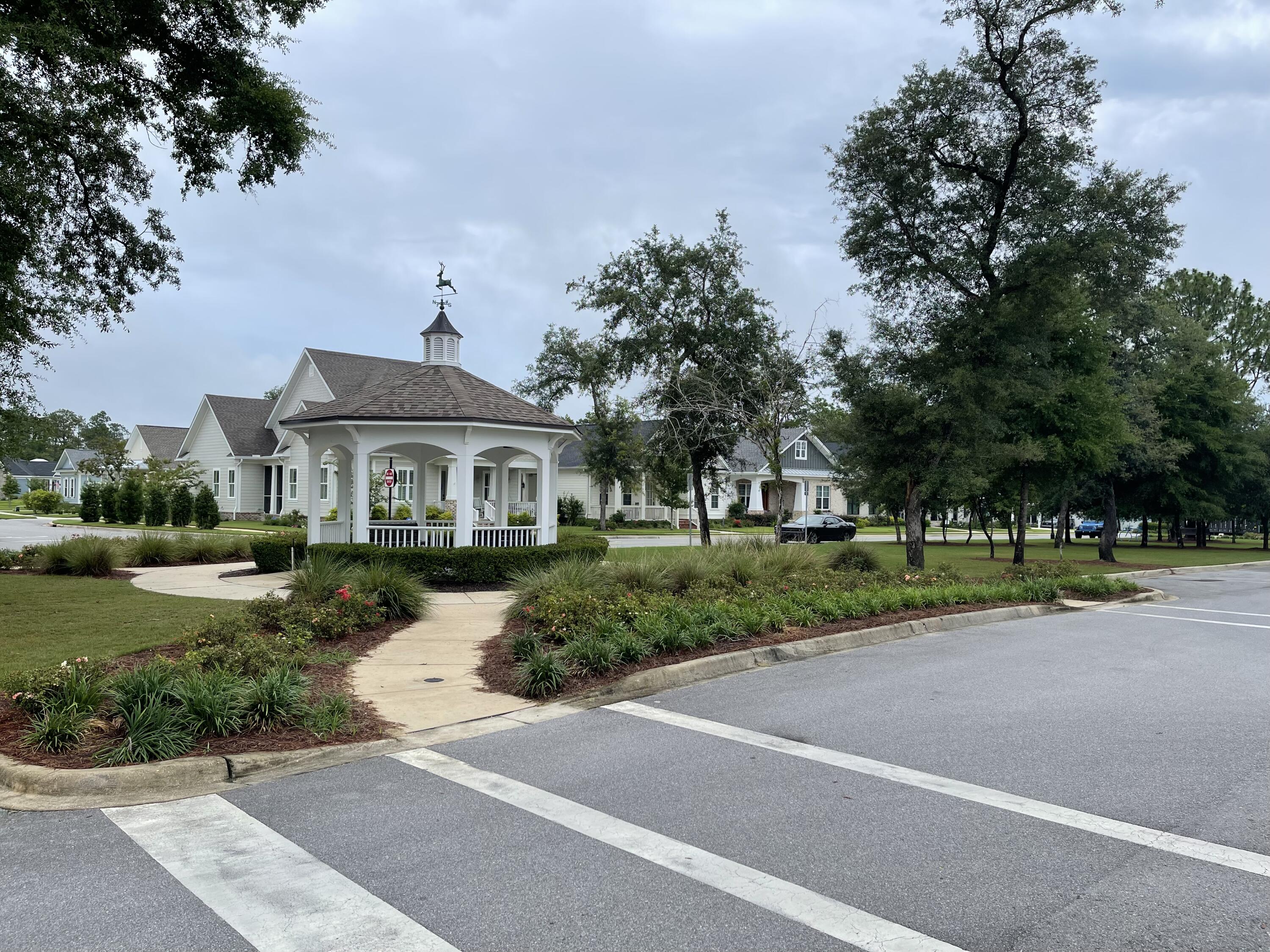 Deer Moss Creek - Residential