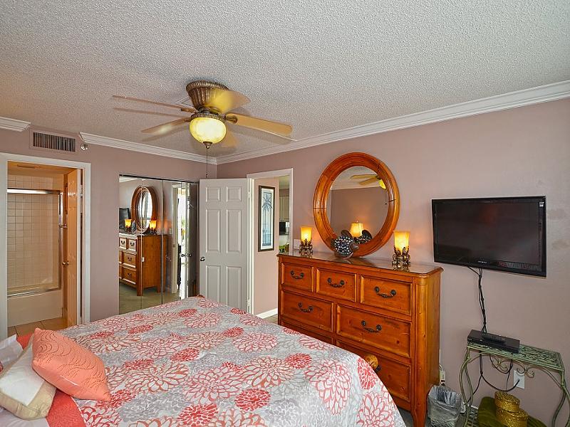 MAGNOLIA HOUSE - Residential