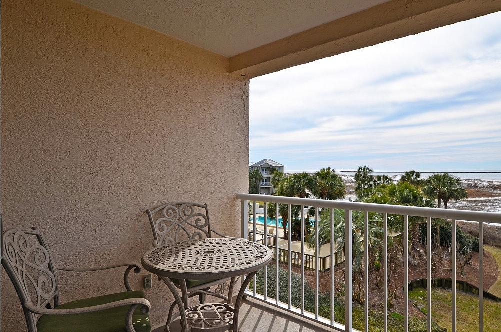 MAGNOLIA HOUSE - Residential