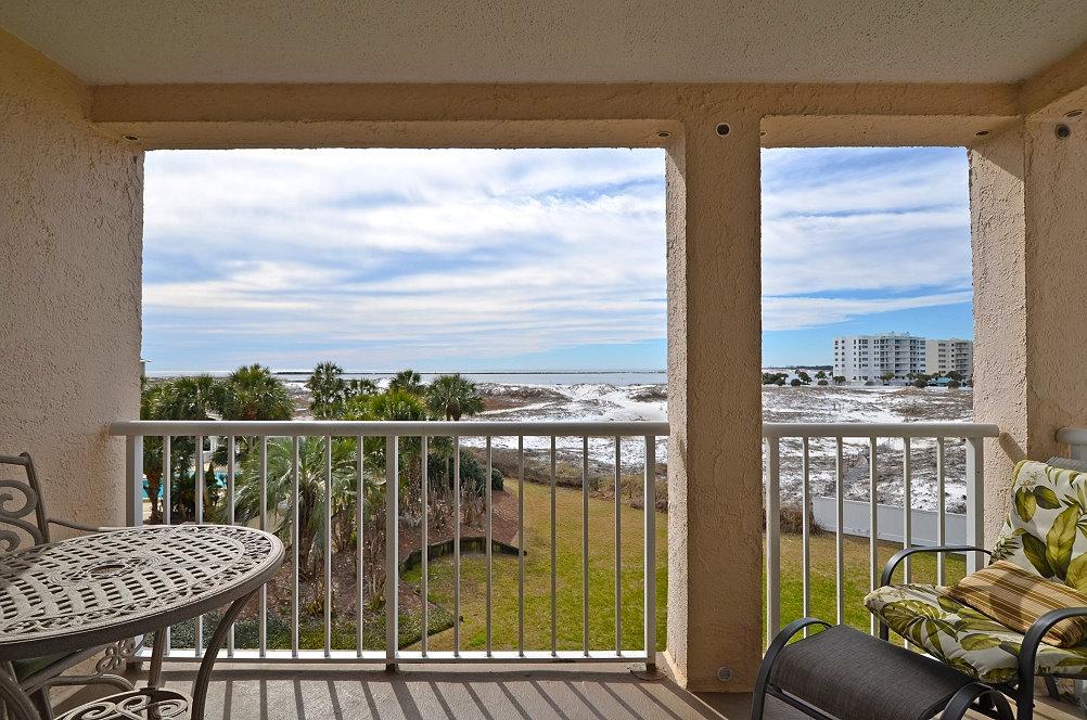 MAGNOLIA HOUSE - Residential